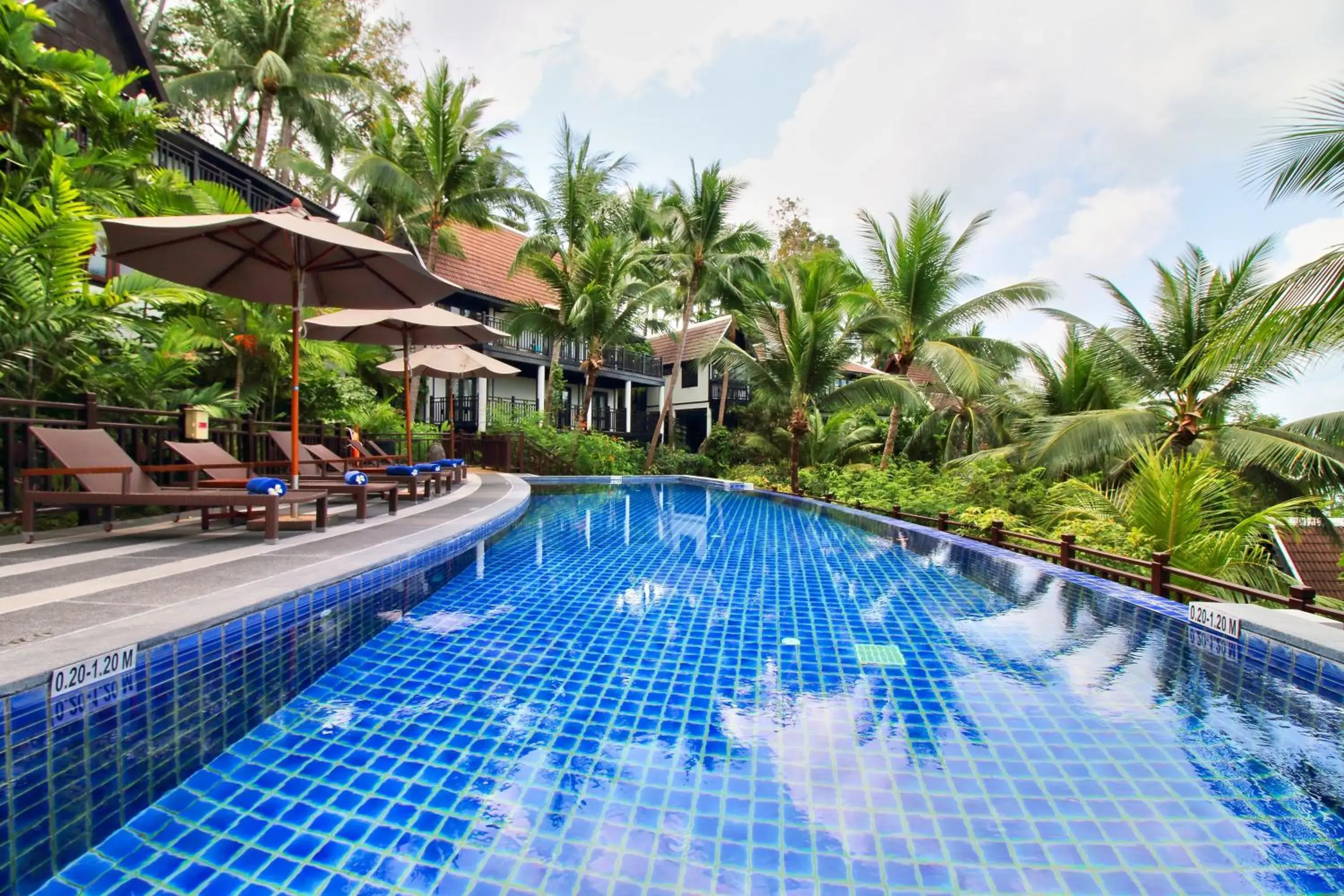 Swimming Pool in InterContinental Koh Samui Resort, an IHG Hotel