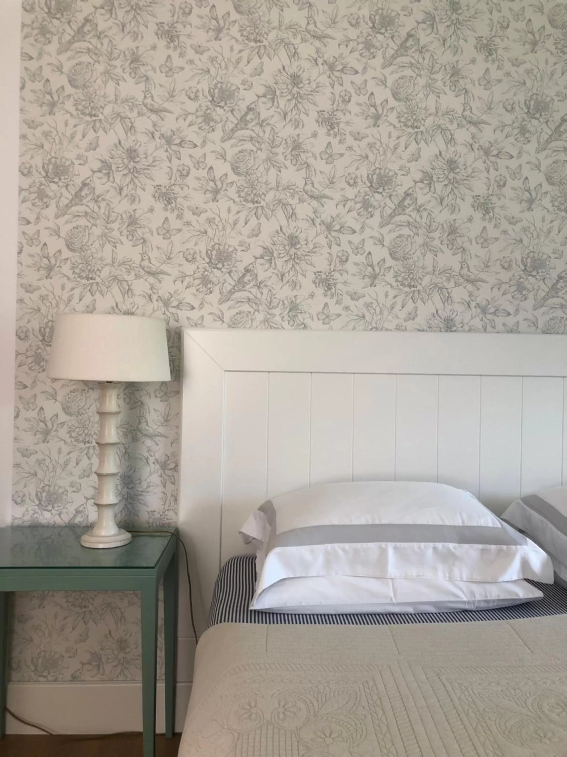 Bedroom, Bed in Galerie Suites