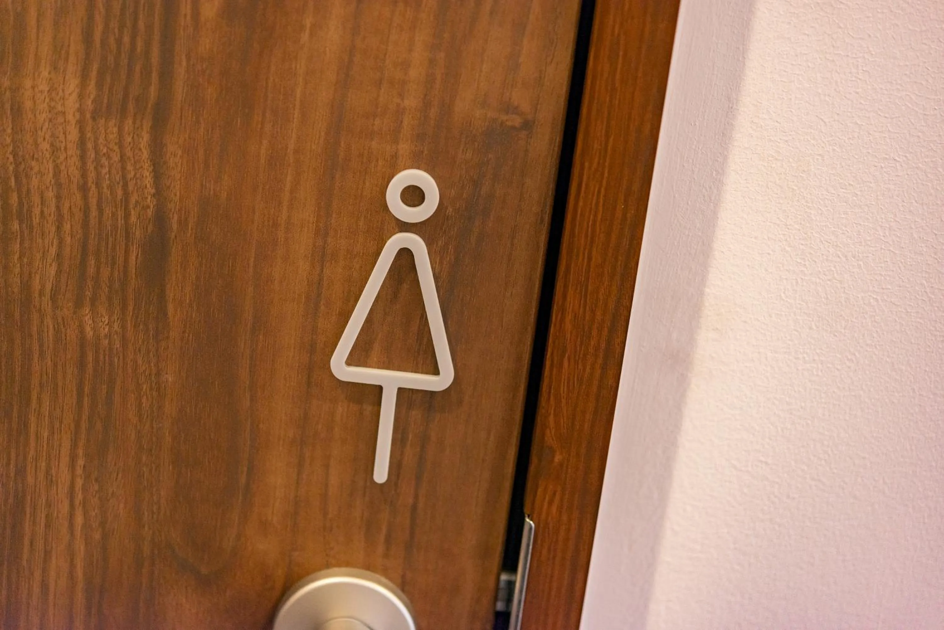 Toilet in plat hostel keikyu sapporo sky