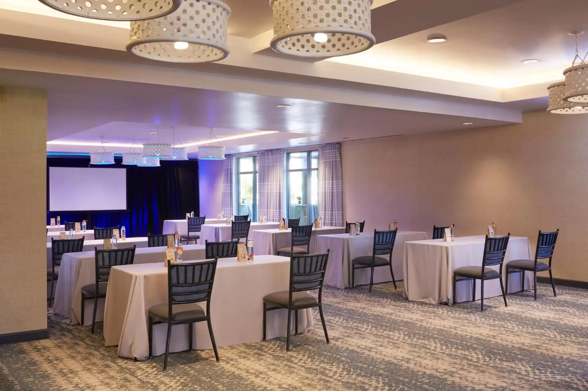 Meeting/conference room, Banquet Facilities in Kimpton Shorebreak Huntington Beach Resort, an IHG Hotel