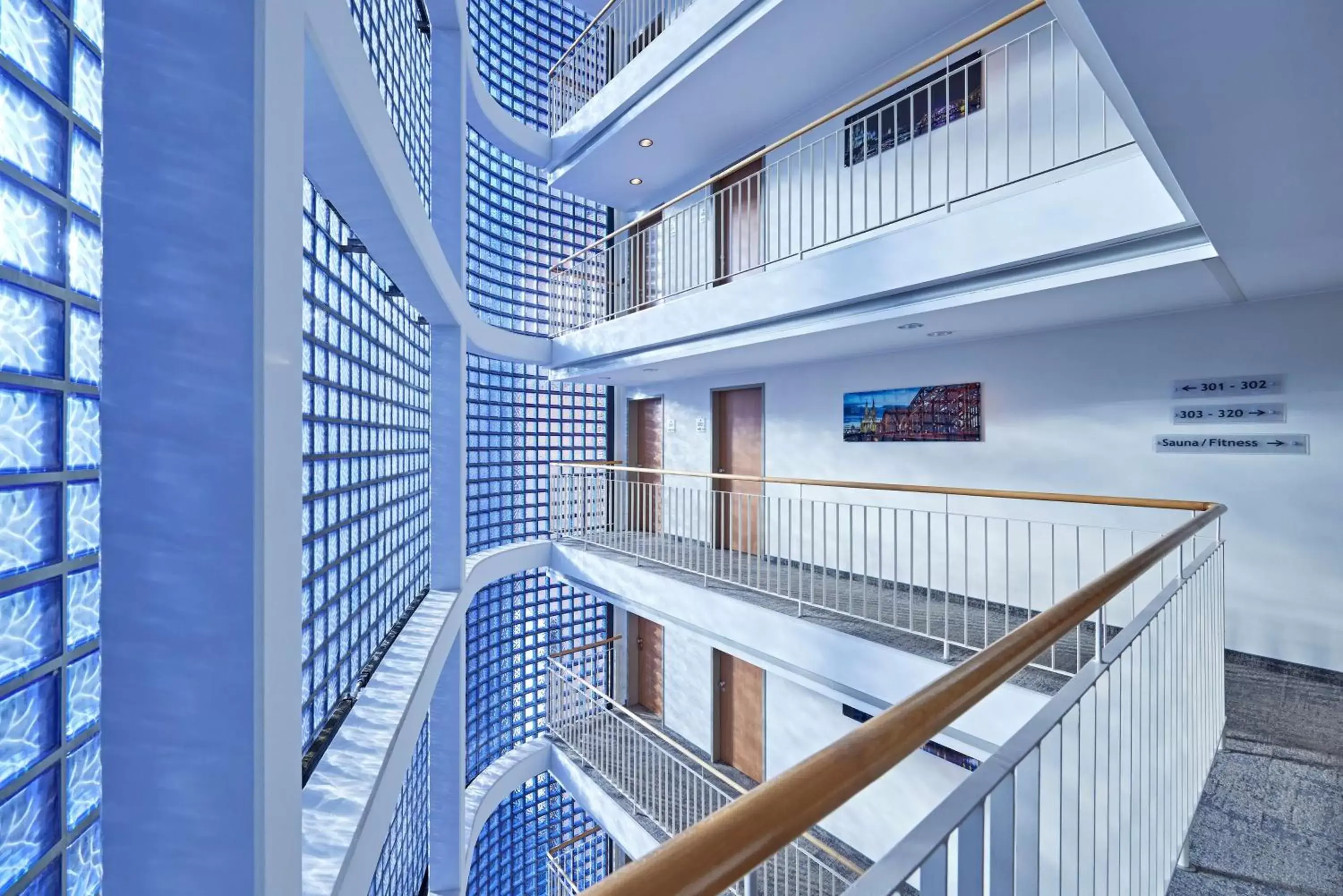 Lobby or reception in Lindner Hotel Cologne Am Dom, part of JdV by Hyatt Lobby or reception in Lindner Hotel Cologne Am Dom, part of JdV by Hyatt