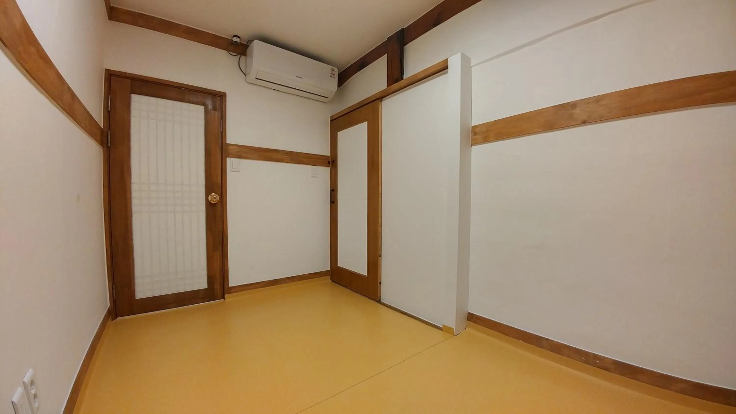 Photo of the whole room in Sophia Hanok Guesthouse
