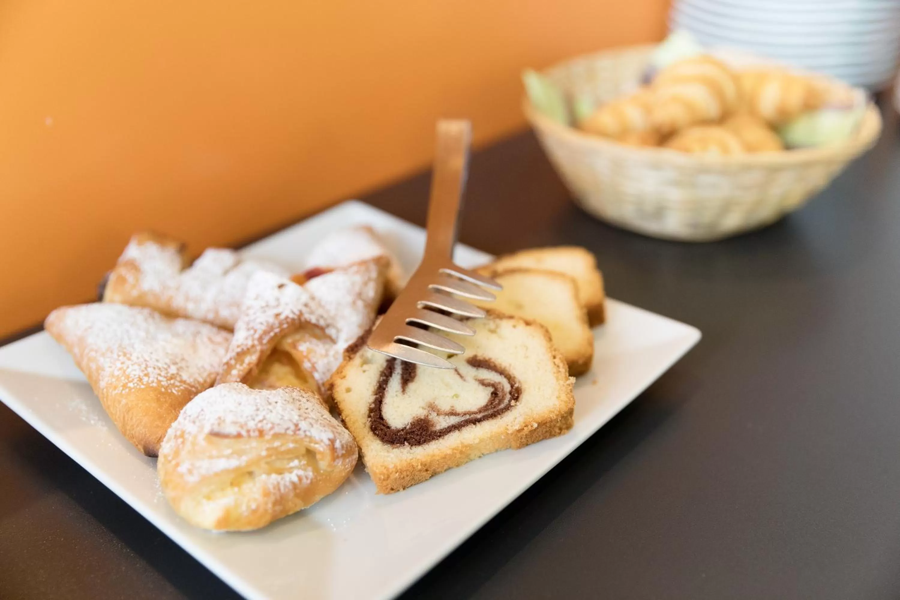 Buffet breakfast in AMH Airport-Messe-Hotel Stuttgart