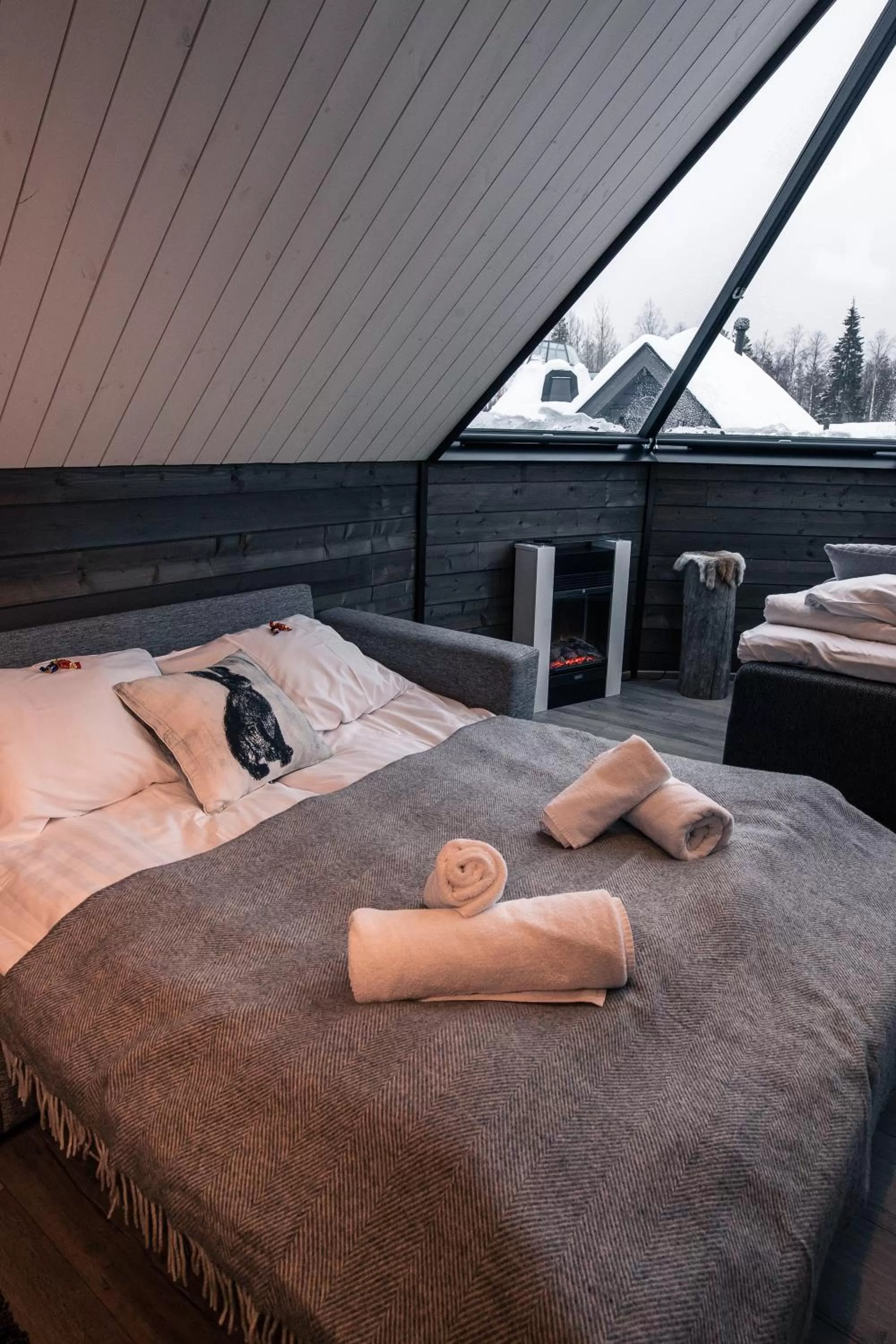 Bed in Apukka Resort