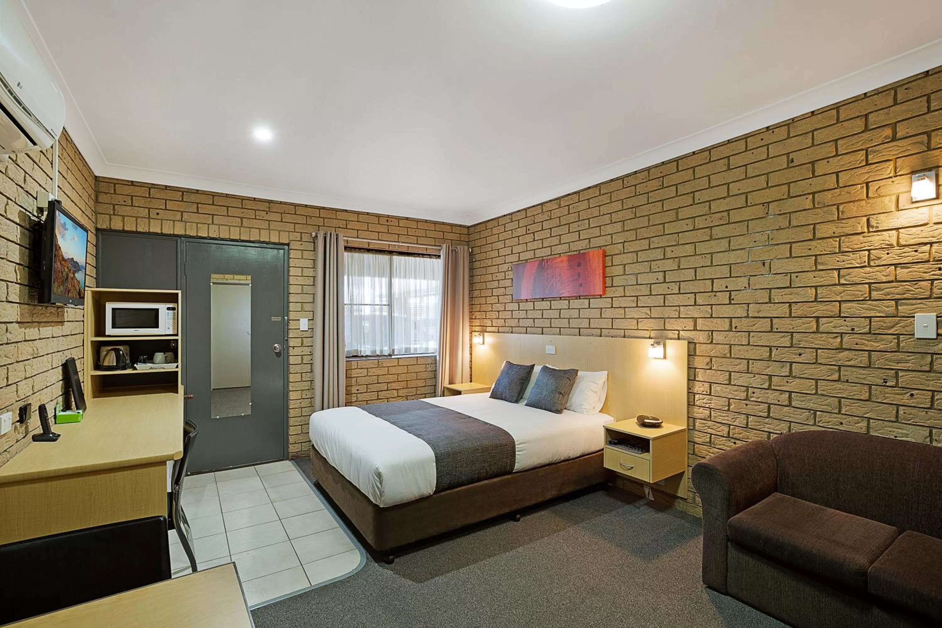 Bedroom, Bed in Sunray Motor Inn