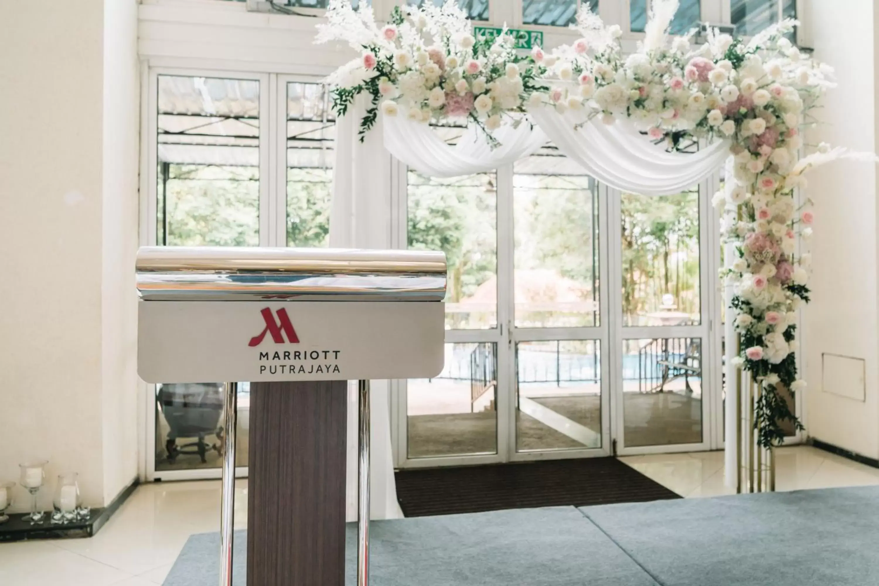 Lobby or reception in Putrajaya Marriott Hotel