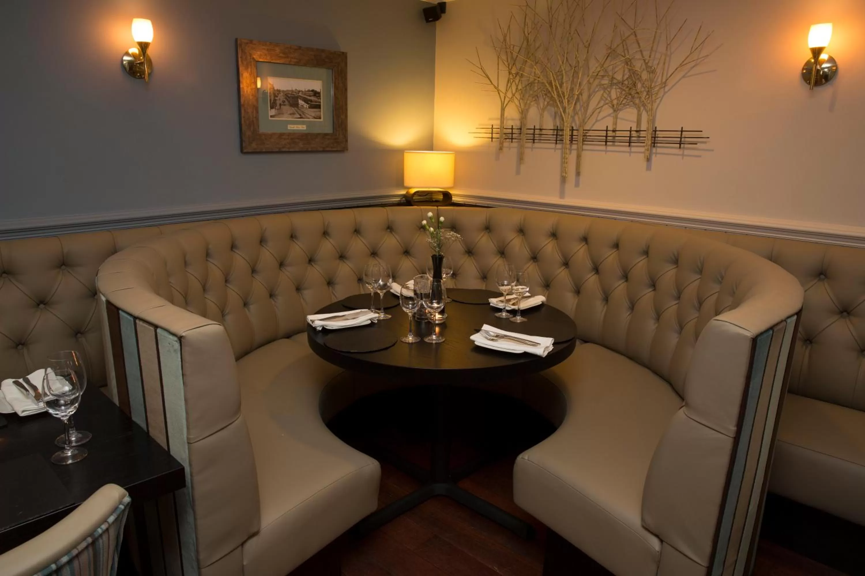 Dining area in Crown Lodge Hotel