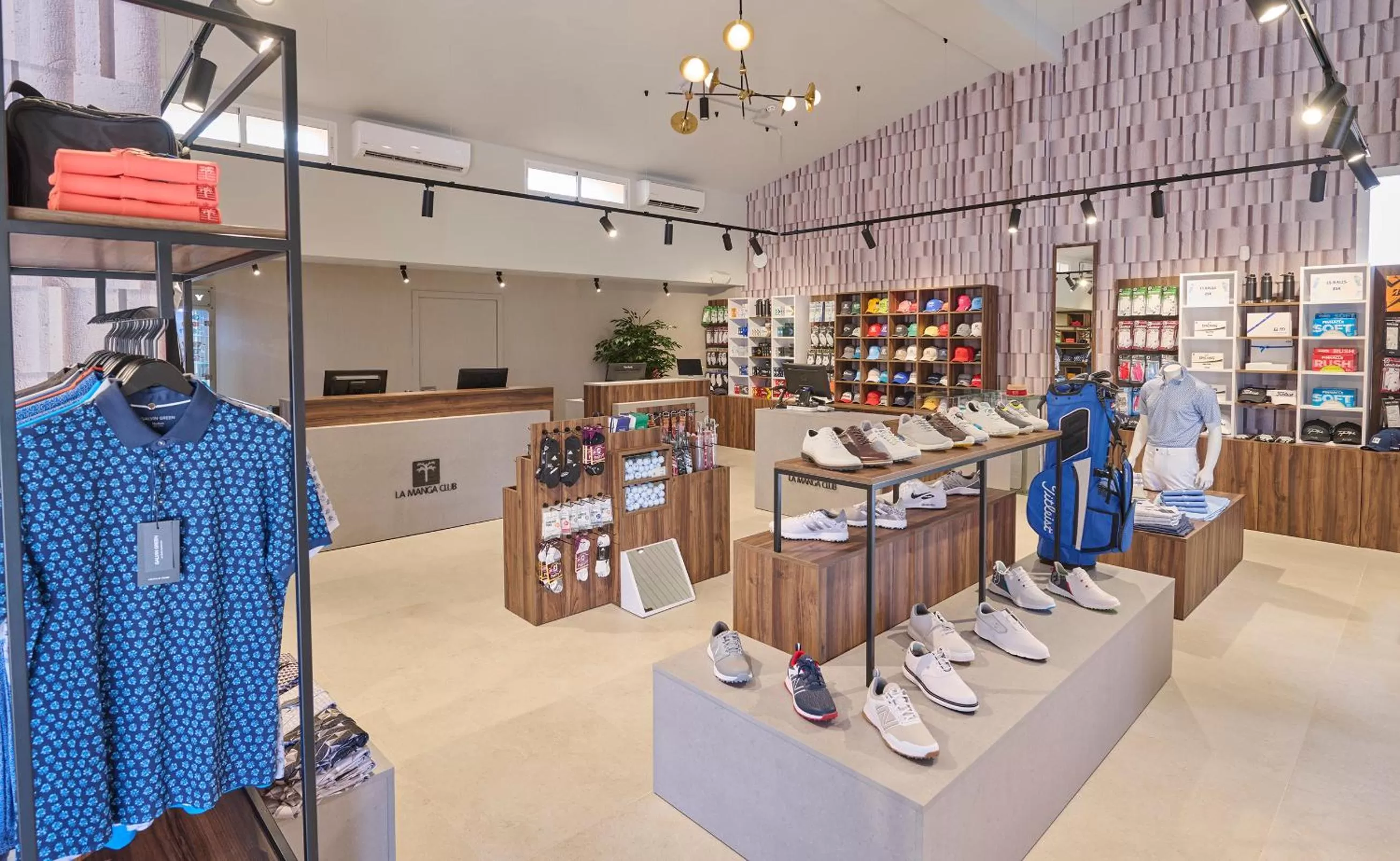 On-site shops in Grand Hyatt La Manga Club Golf & Spa