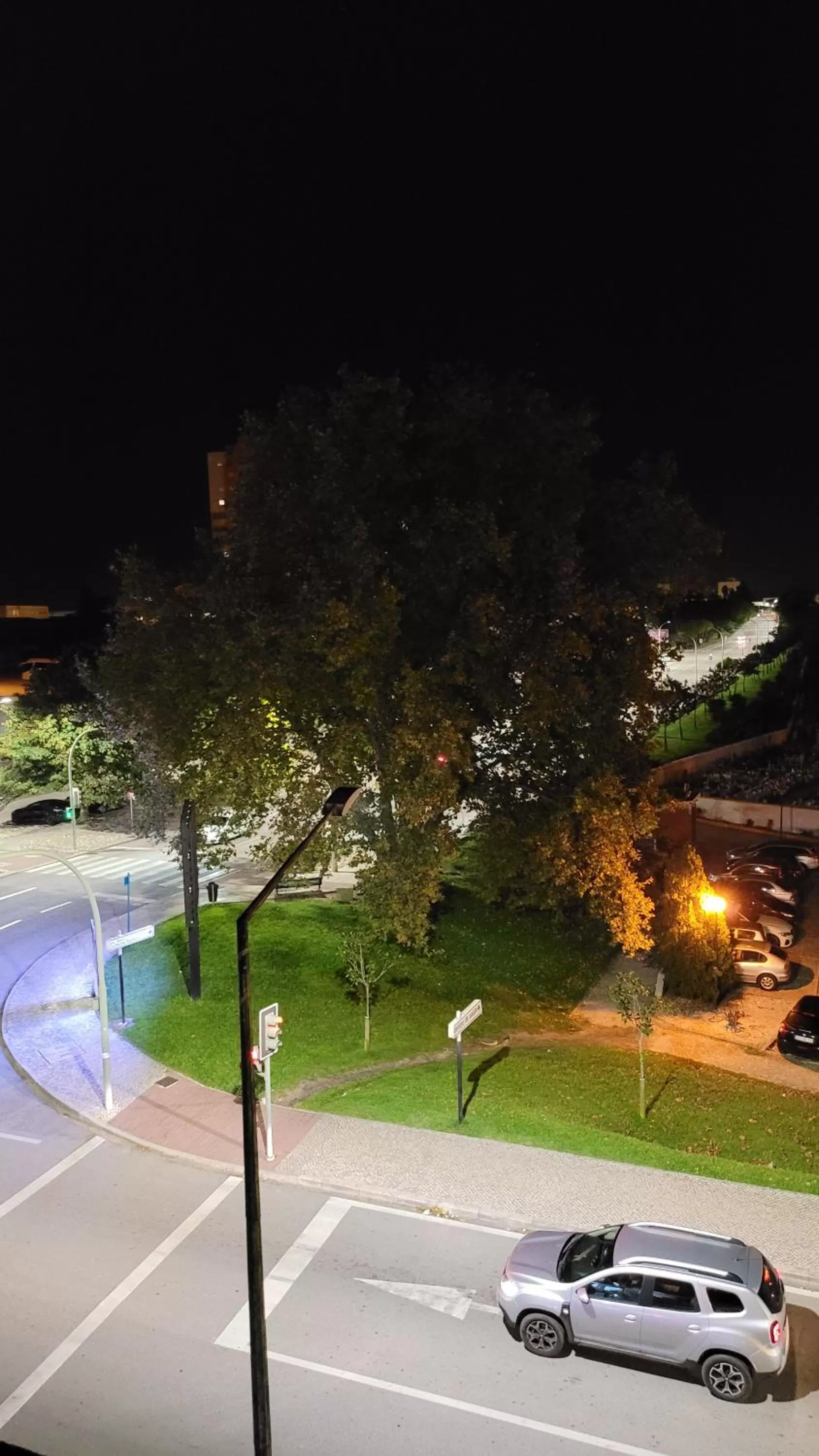 Street view, Swimming Pool in Residencia Paris