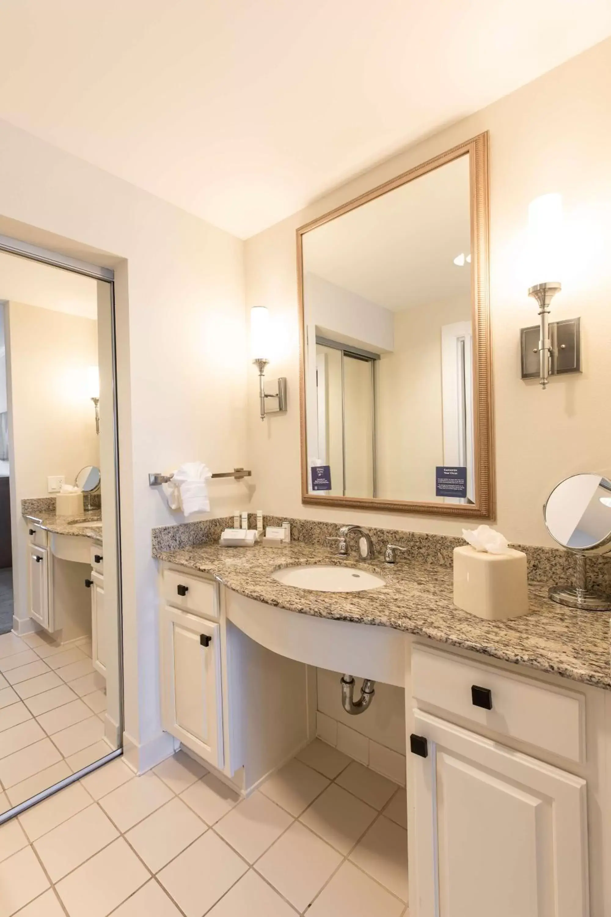 Bathroom in Homewood Suites by Hilton Palm Beach Gardens