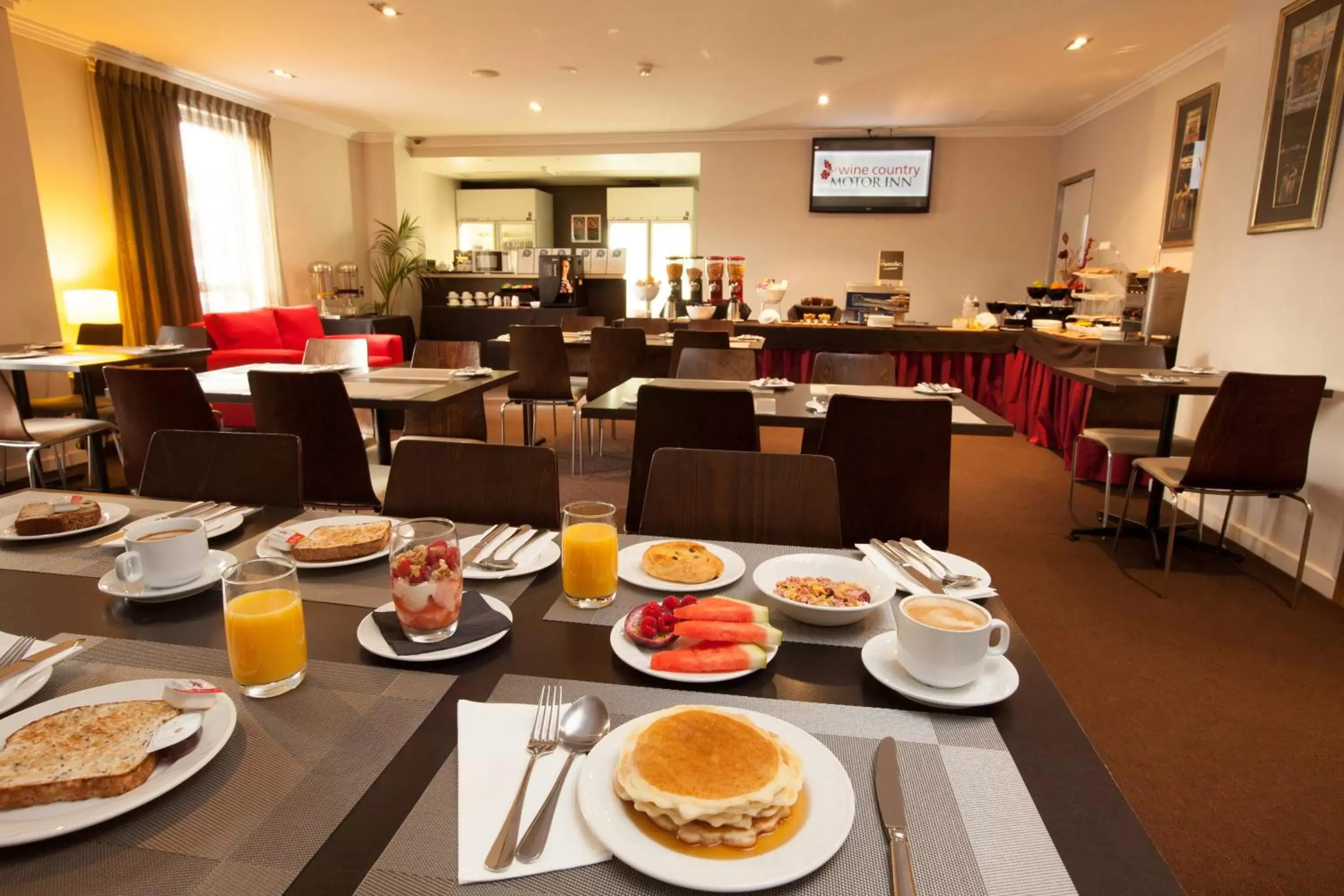 Breakfast, Restaurant/Places to Eat in Wine Country Motor Inn