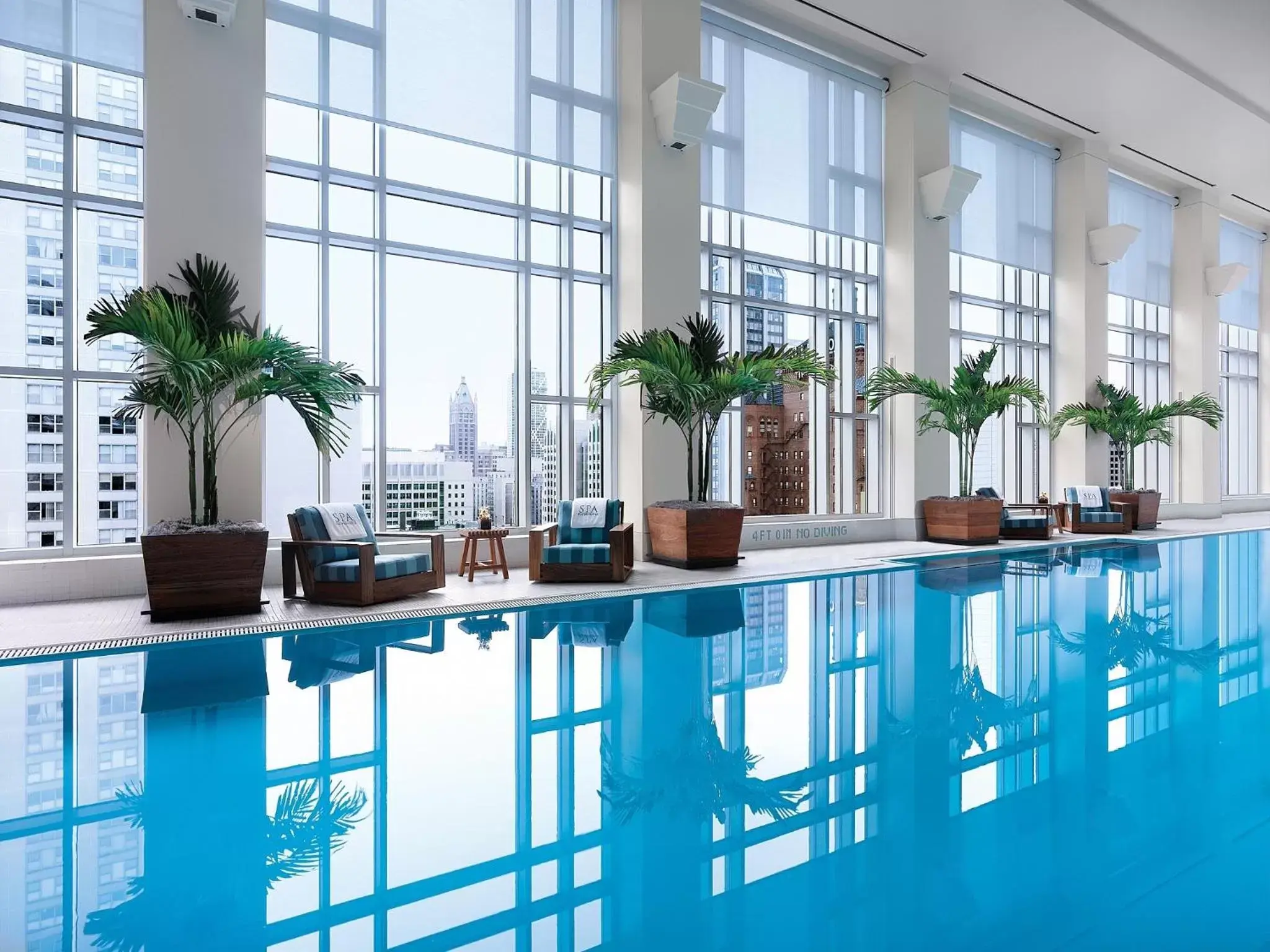 Spa and wellness centre/facilities, Swimming Pool in The Peninsula Chicago