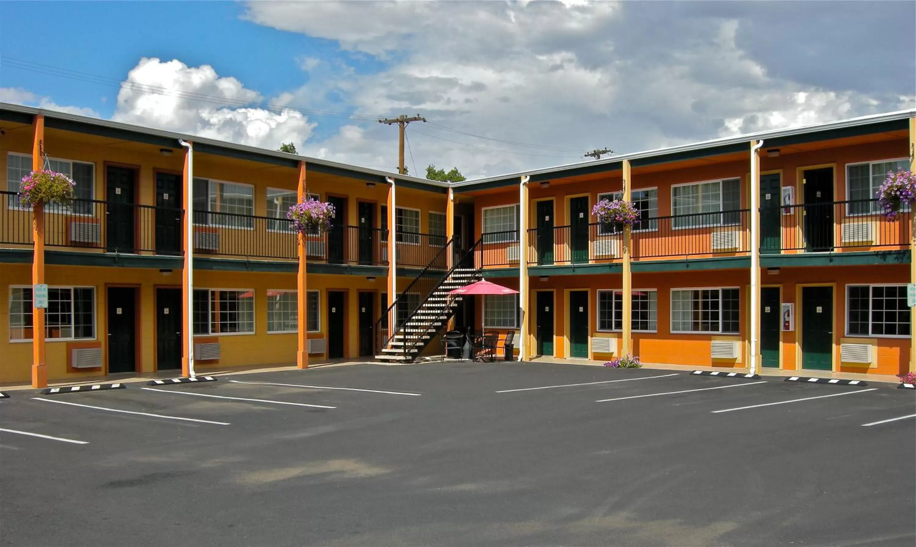 Property building in Americas Best Value Inn - Pendleton