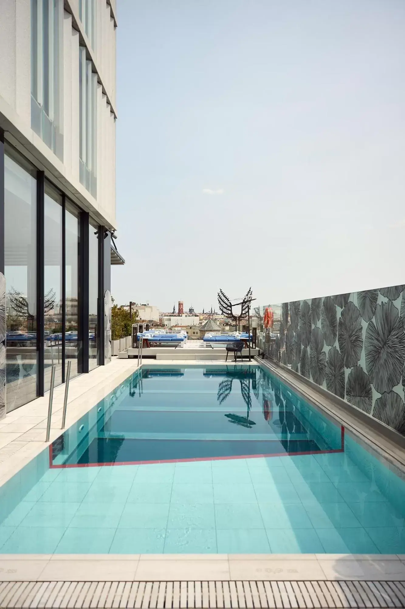 Swimming Pool in VP Plaza España Design