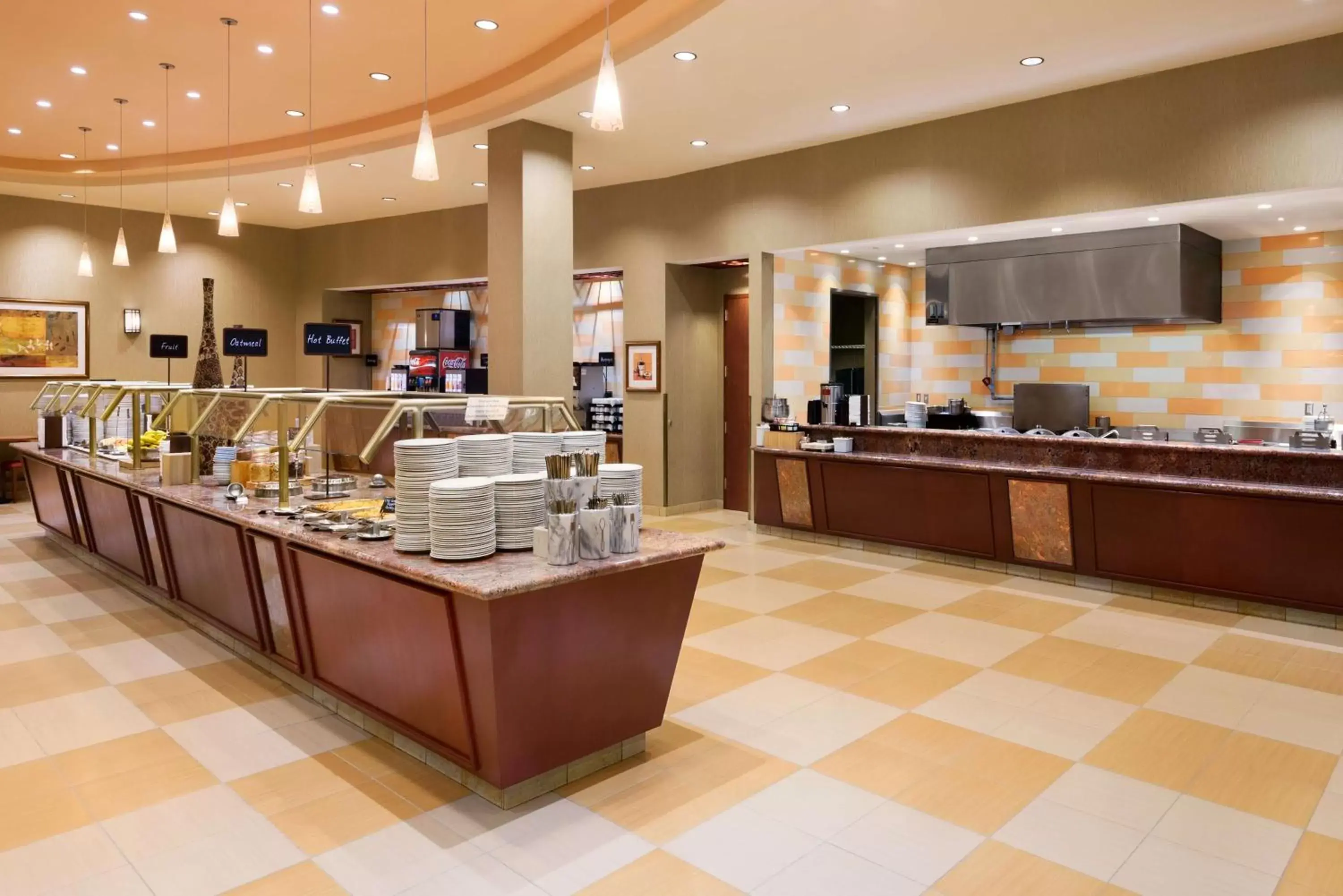 Breakfast, Restaurant/Places to Eat in Embassy Suites by Hilton Norman Hotel & Conference Center