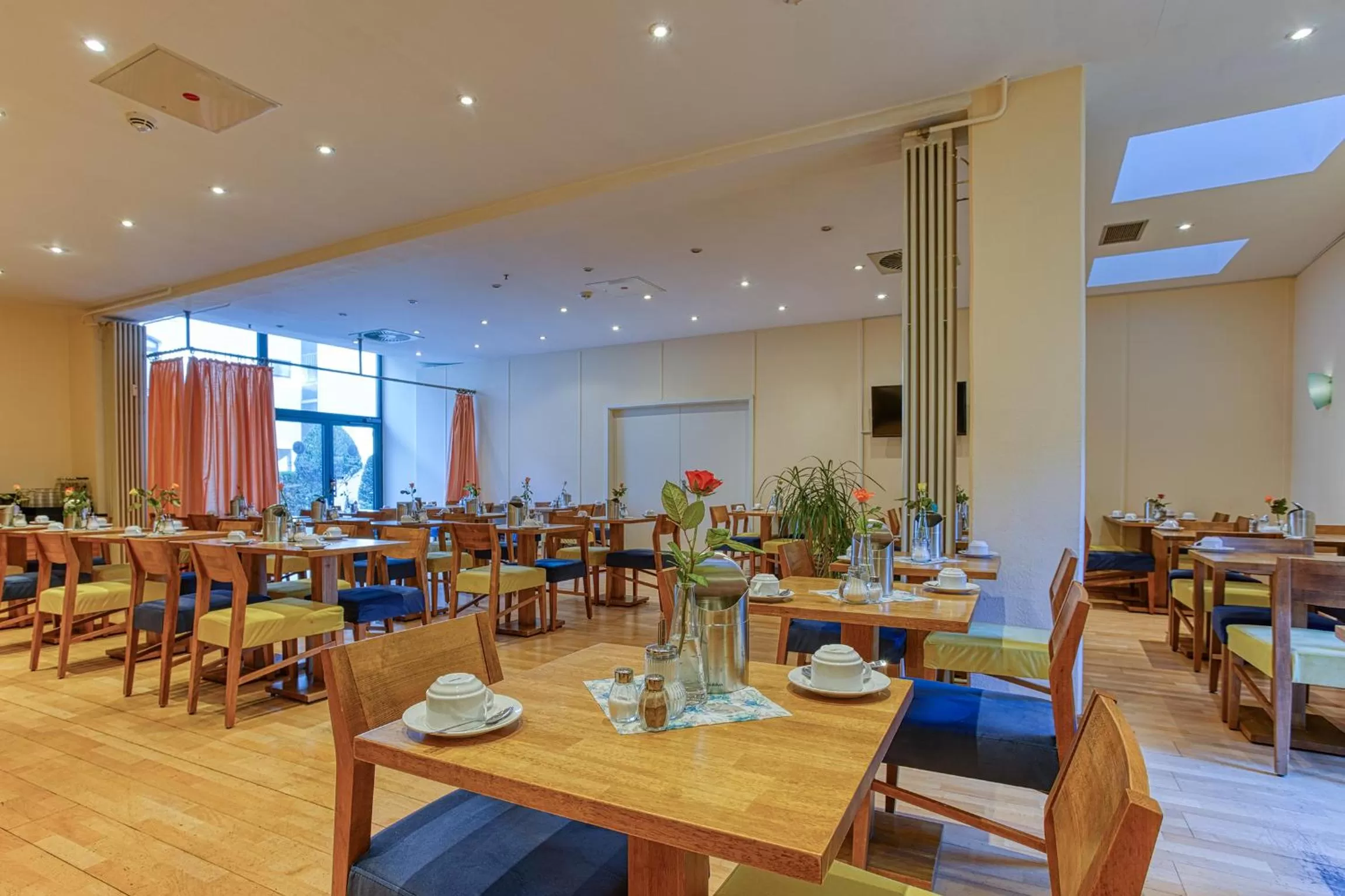 Buffet breakfast in Centro Hotel Braunschweig City, Trademark Collection by Wyndham