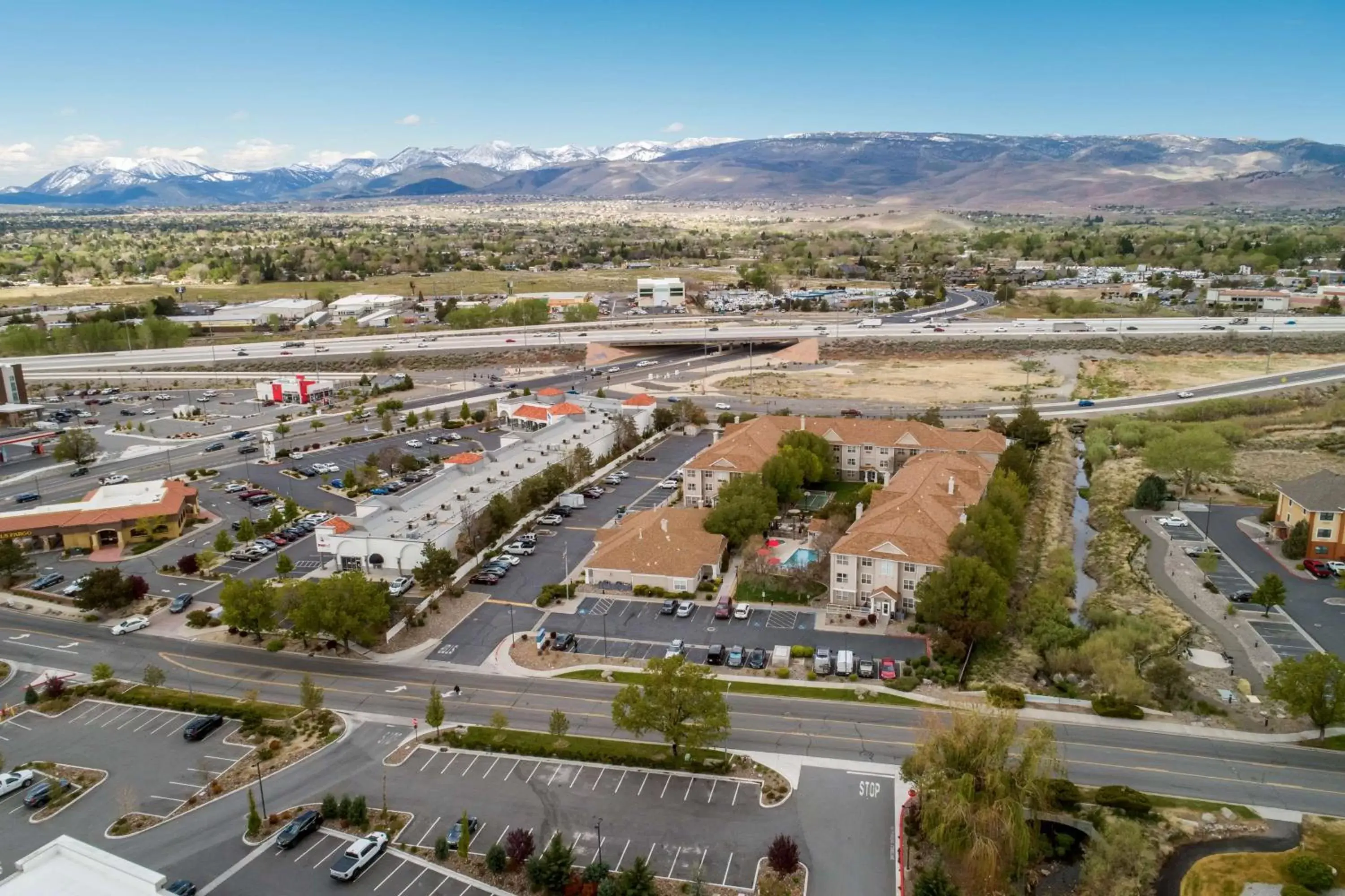 Property building, Bird's-eye View in Sonesta ES Suites Reno