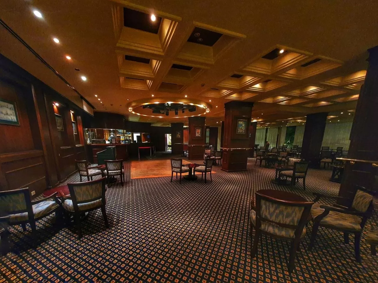 Palm Beach Resort Families and Couples only