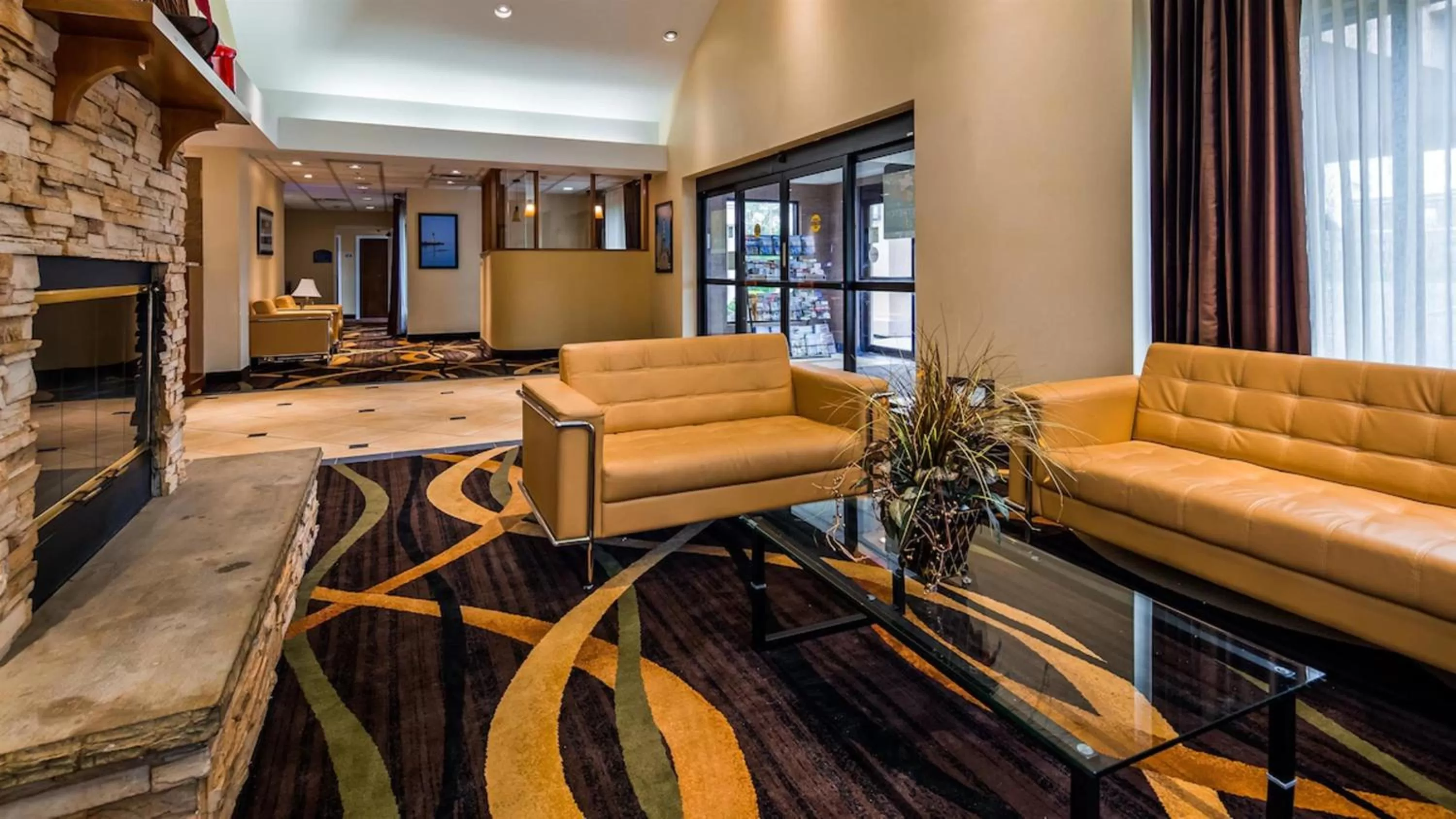 Lobby or reception in Best Western Galleria Inn & Suites