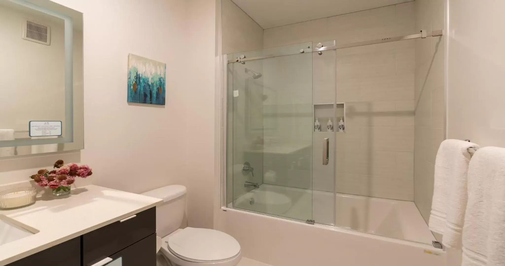 Bathroom in Westshore Apartments by Barsala