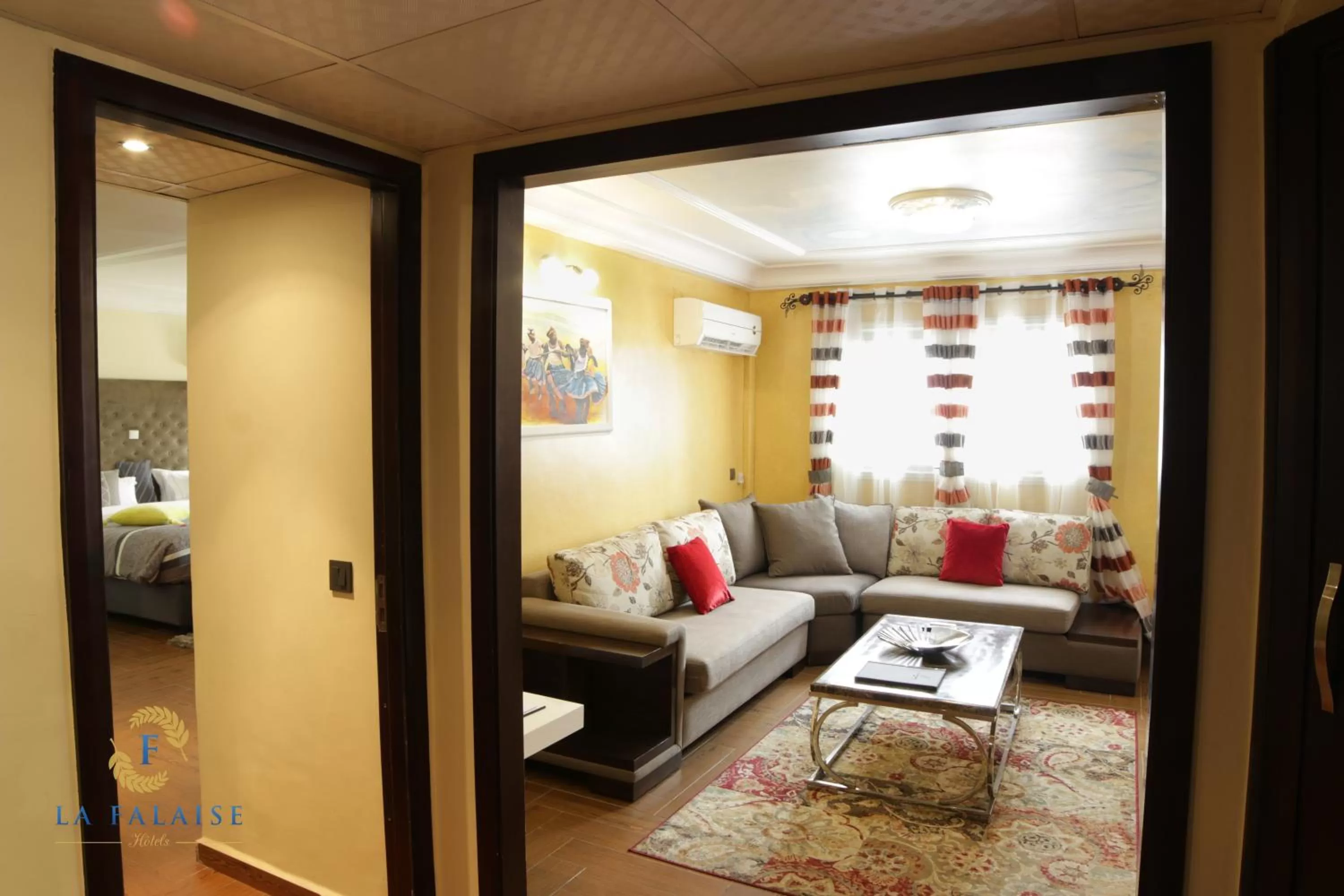 Hotel Résidence La Falaise