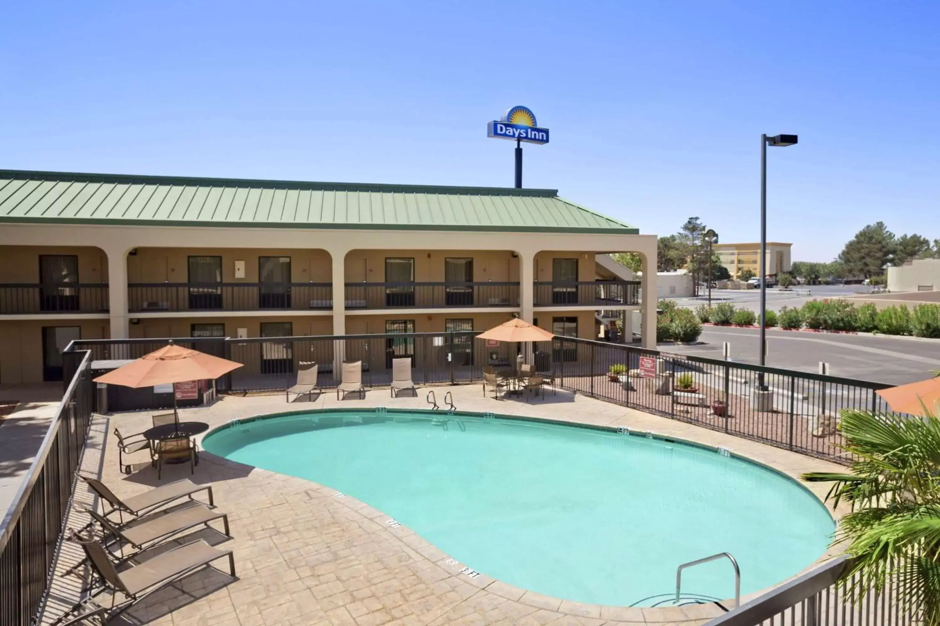 Photo of the whole room, Pool View in Days Inn by Wyndham Las Cruces