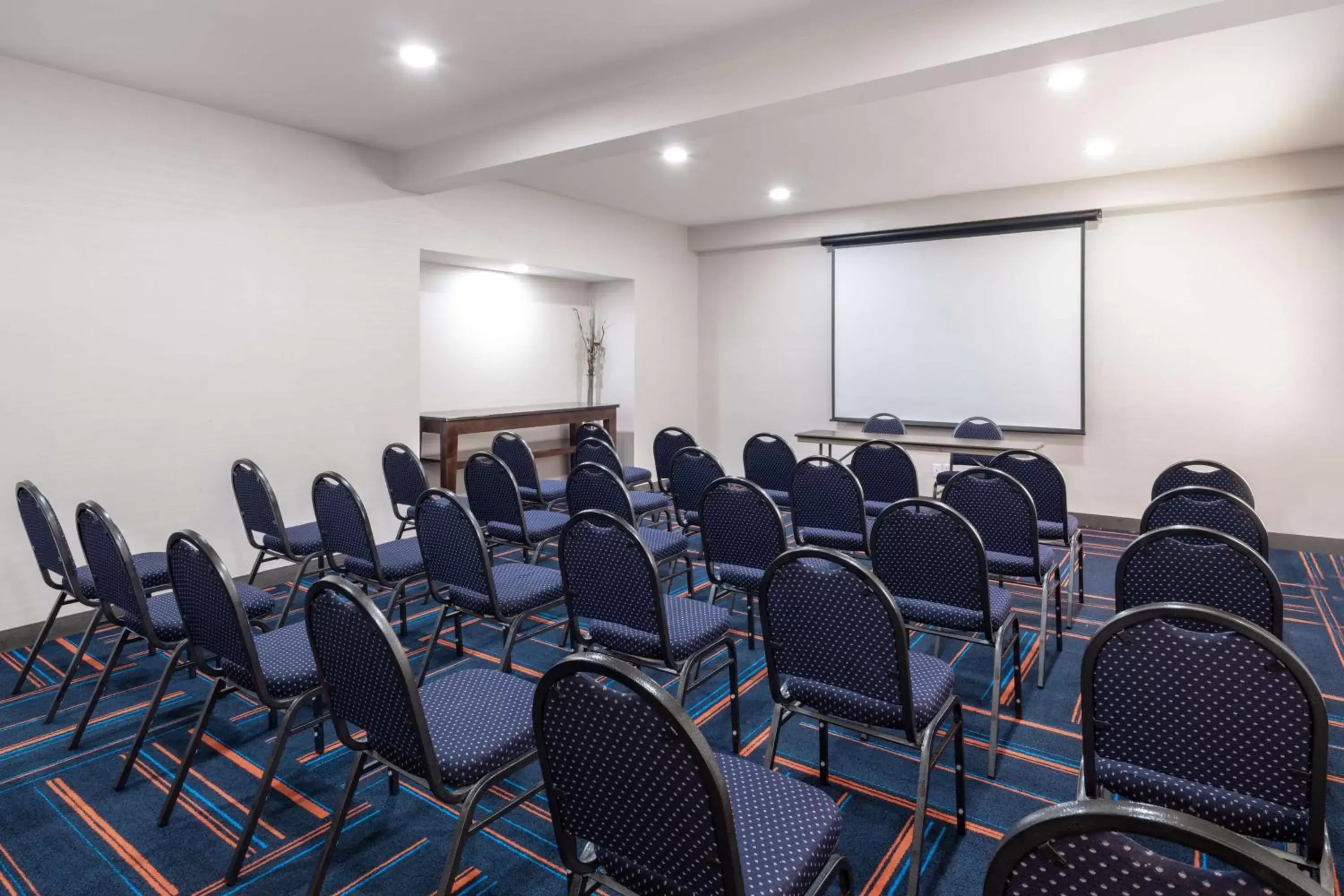 Meeting/conference room in Hampton Inn By Hilton Sanford
