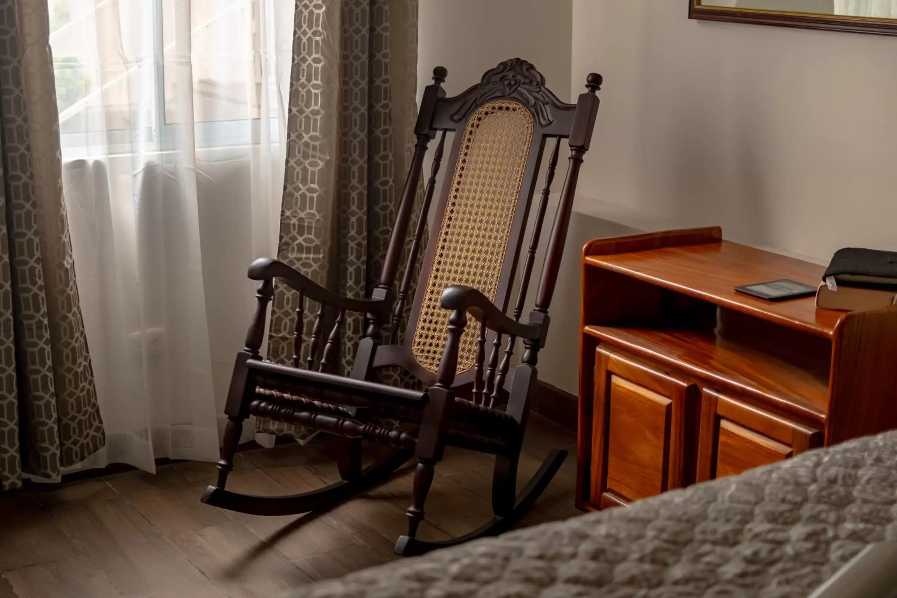 Seating Area in Alice y Juancito Boutique Hotel