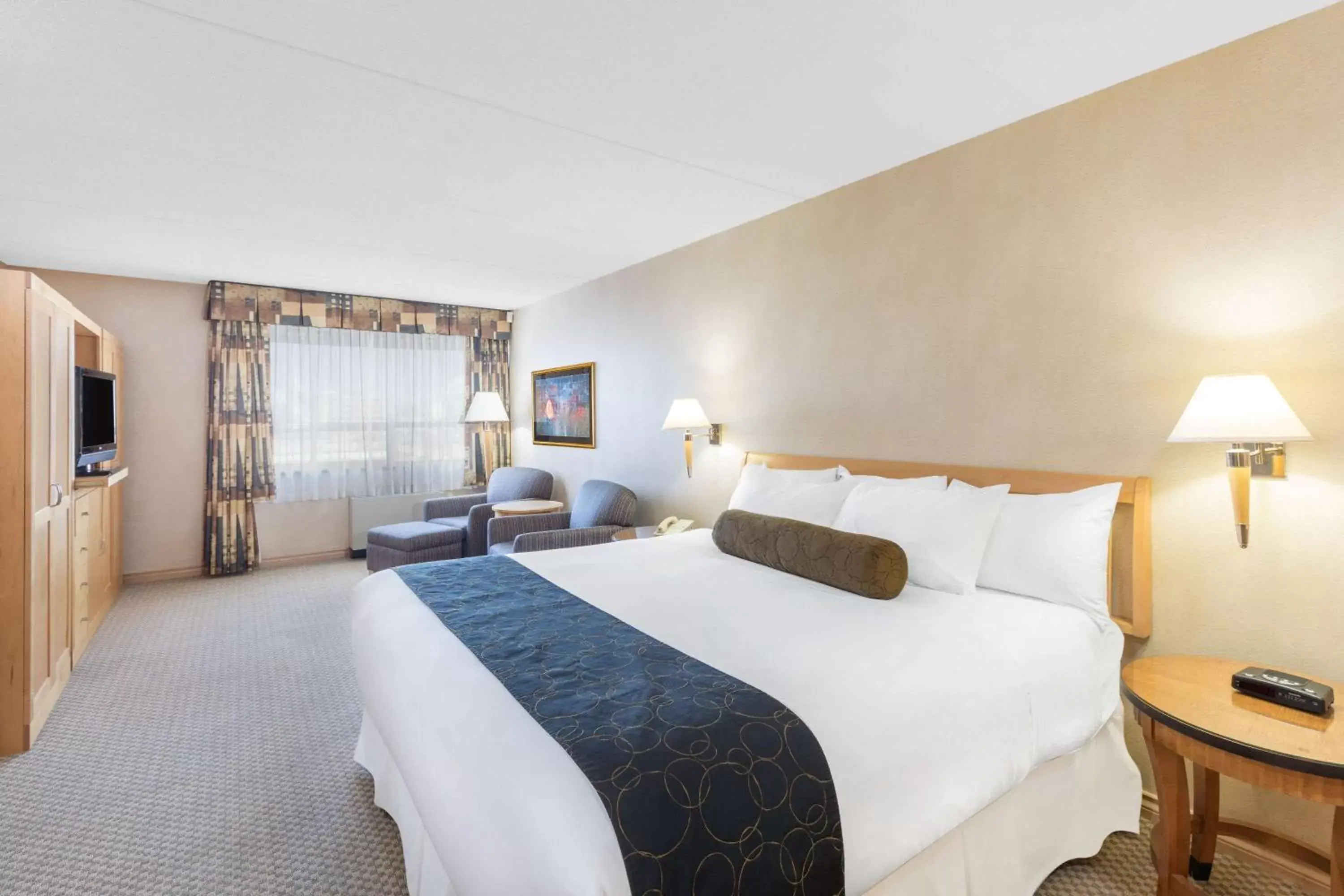 Photo of the whole room, Bed in Ramada Plaza by Wyndham Prince George