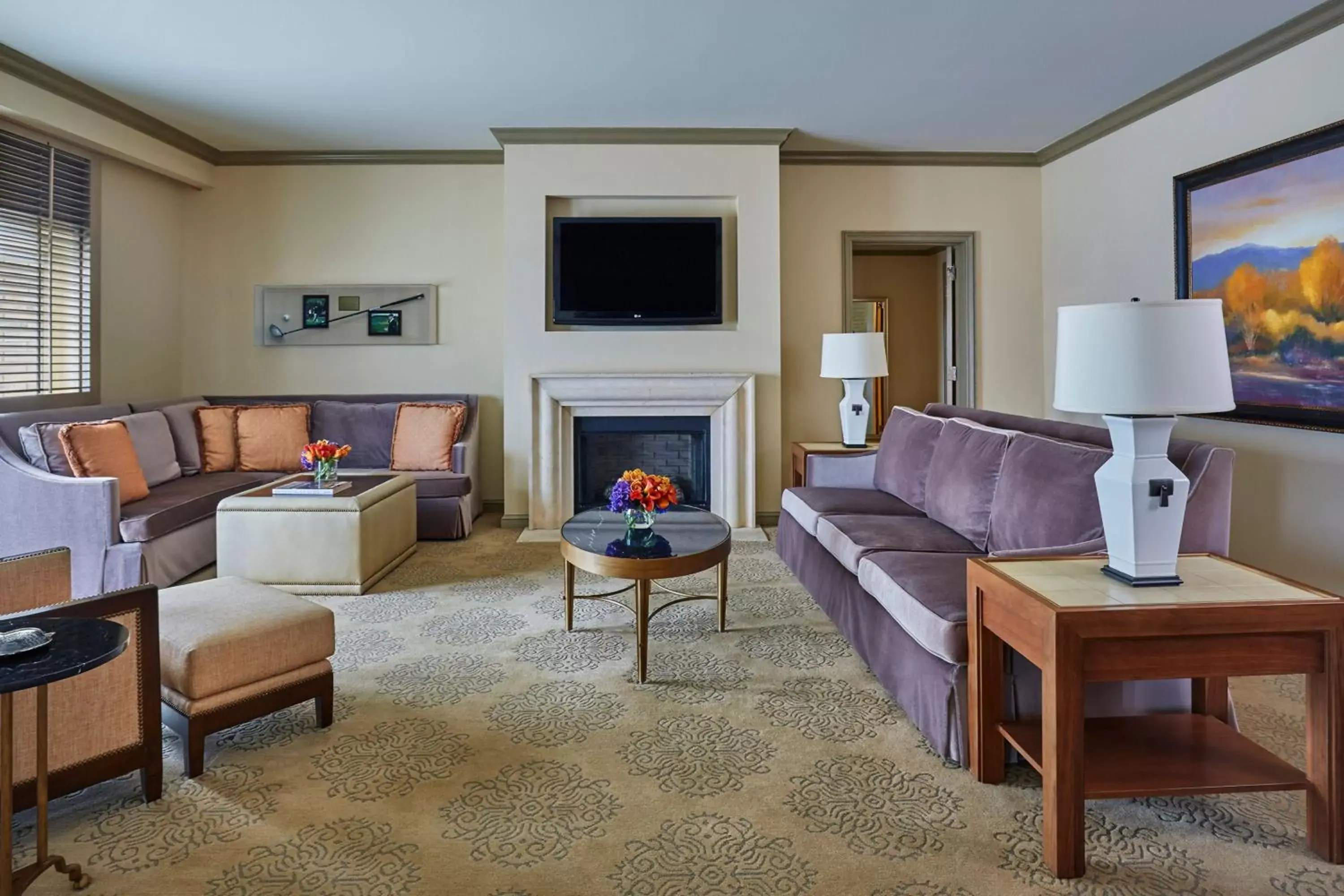 Living room, Seating Area in The Las Colinas Resort, Dallas