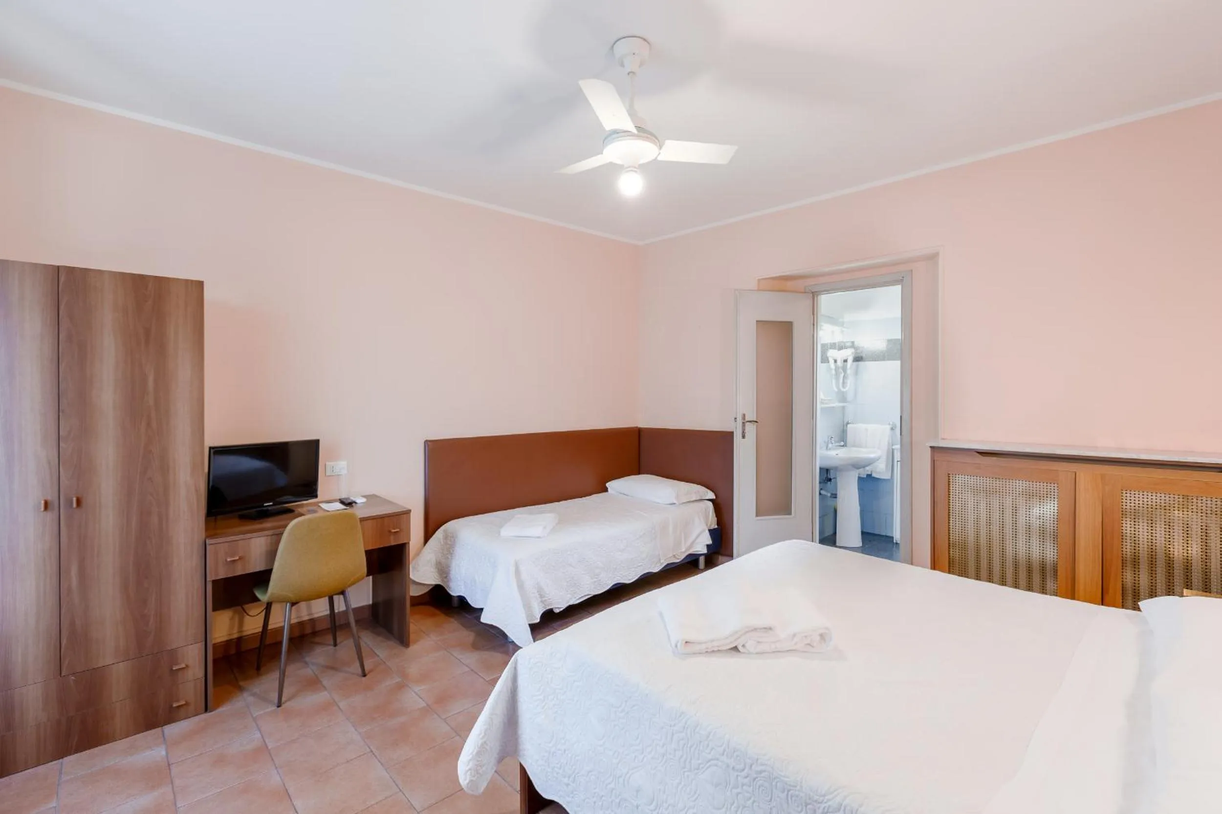 Bedroom, Bed in Hotel Castello