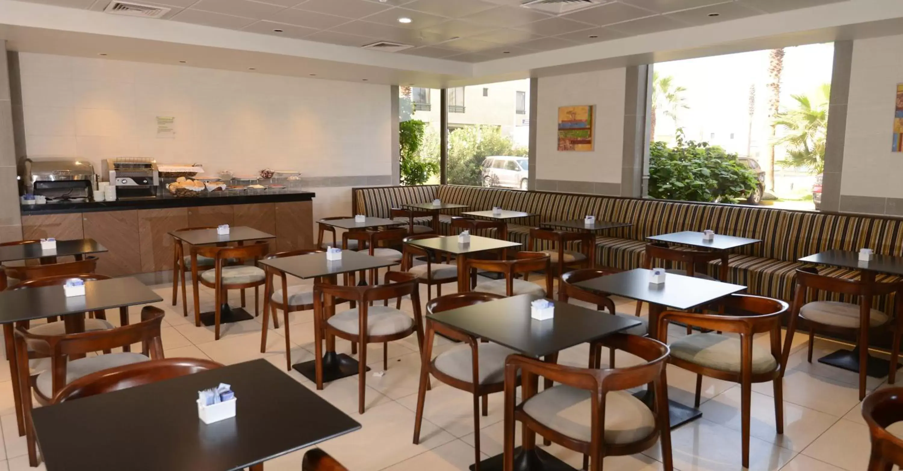 Breakfast, Restaurant/Places to Eat in Holiday Inn Express - Iquique, an IHG Hotel