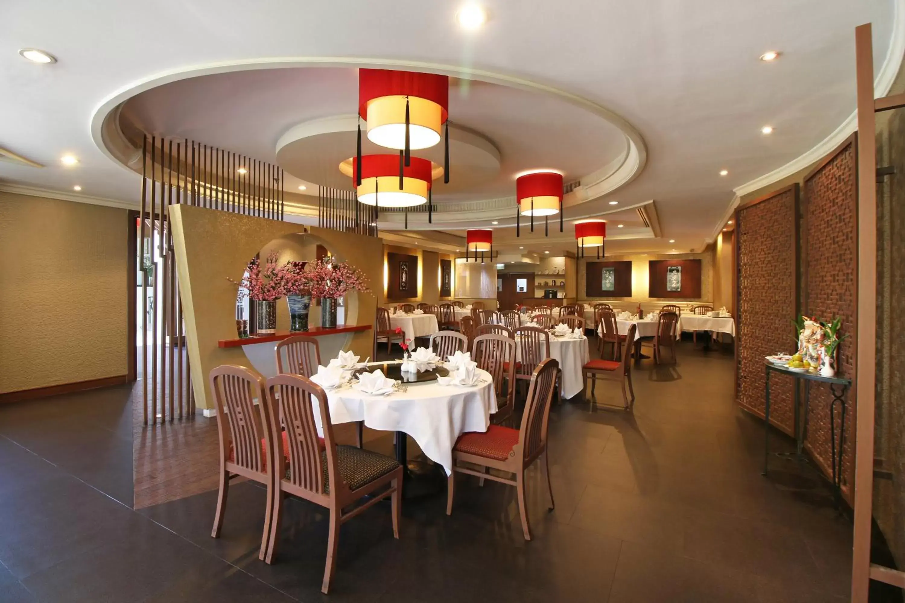 Restaurant/Places to Eat in The Imperial Hotel & Convention Centre Korat