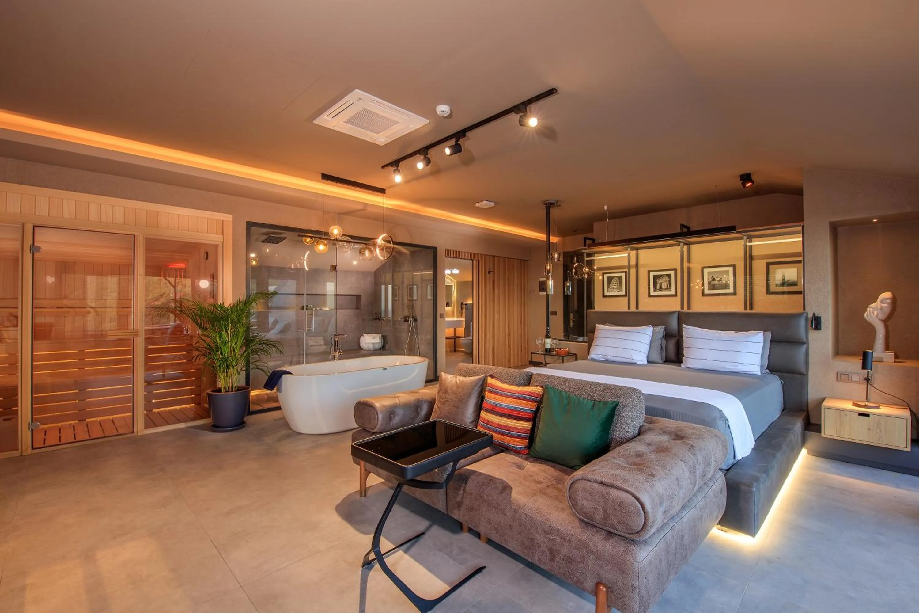 Photo of the whole room in Morina Deluxe Hotel