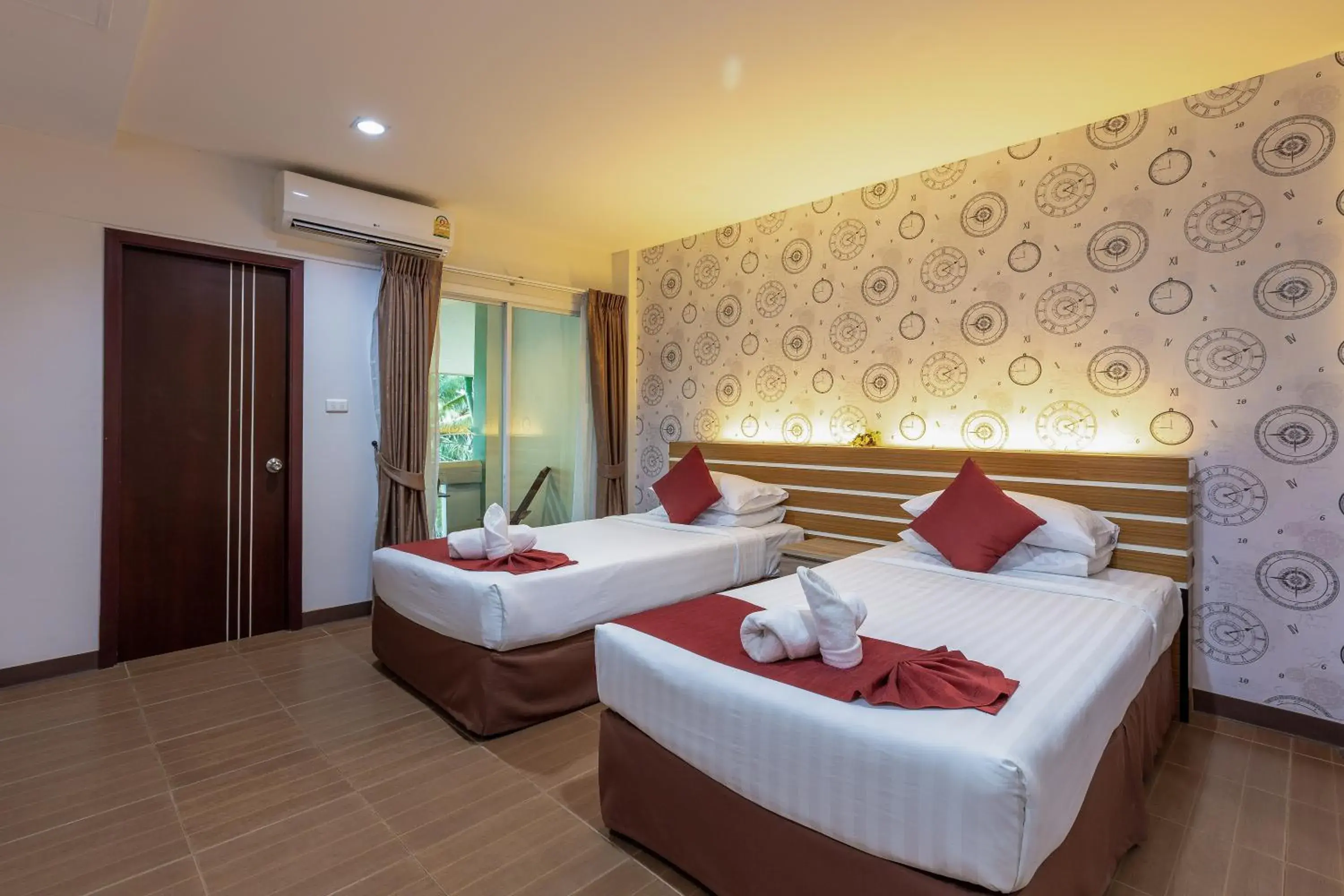 Photo of the whole room, Bed in Tee Pak Dee Resident Phuket Photo of the whole room, Bed in Tee Pak Dee Resident Phuket