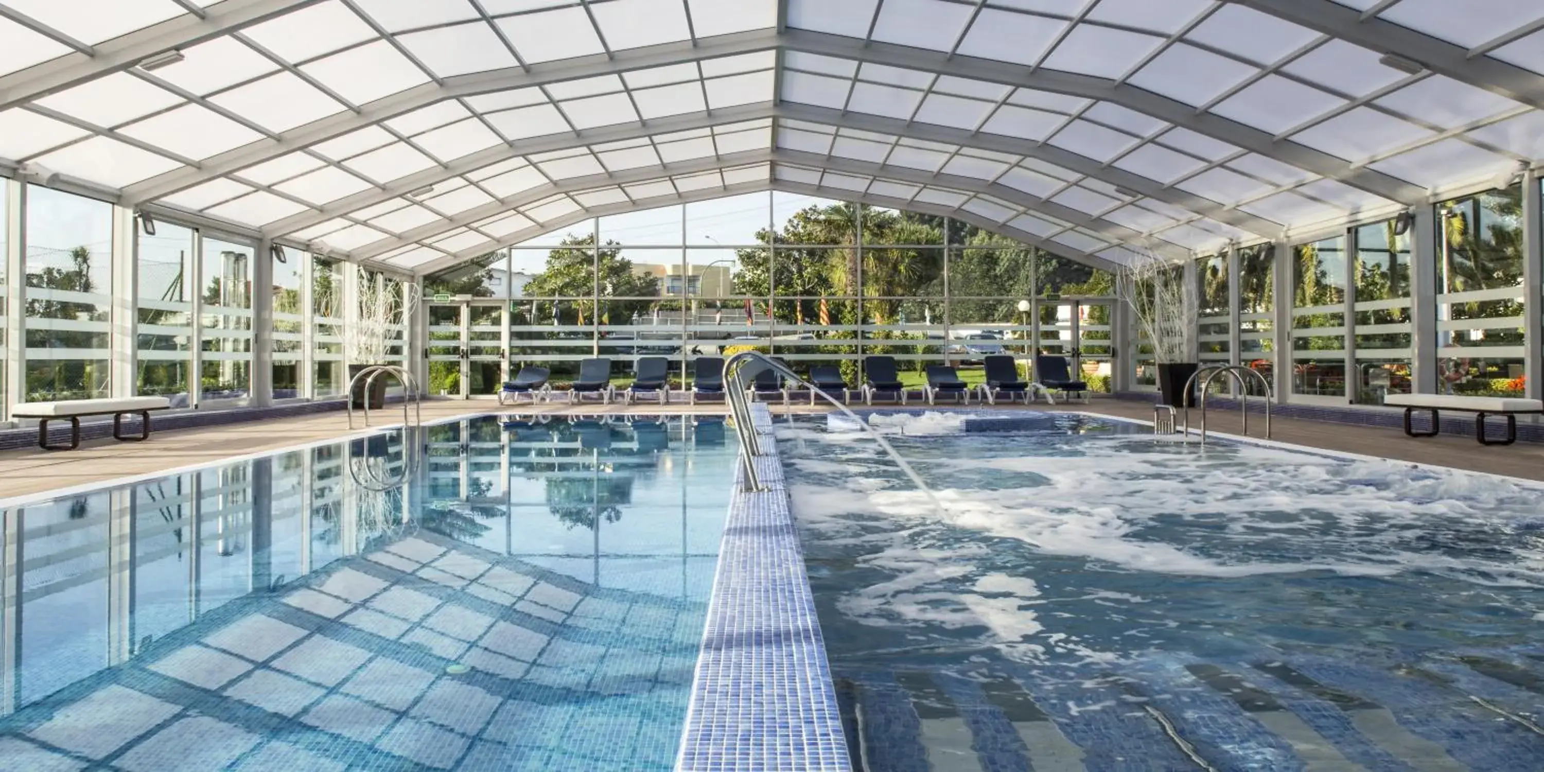 Spa and wellness centre/facilities, Swimming Pool in Nuevo Astur Spa