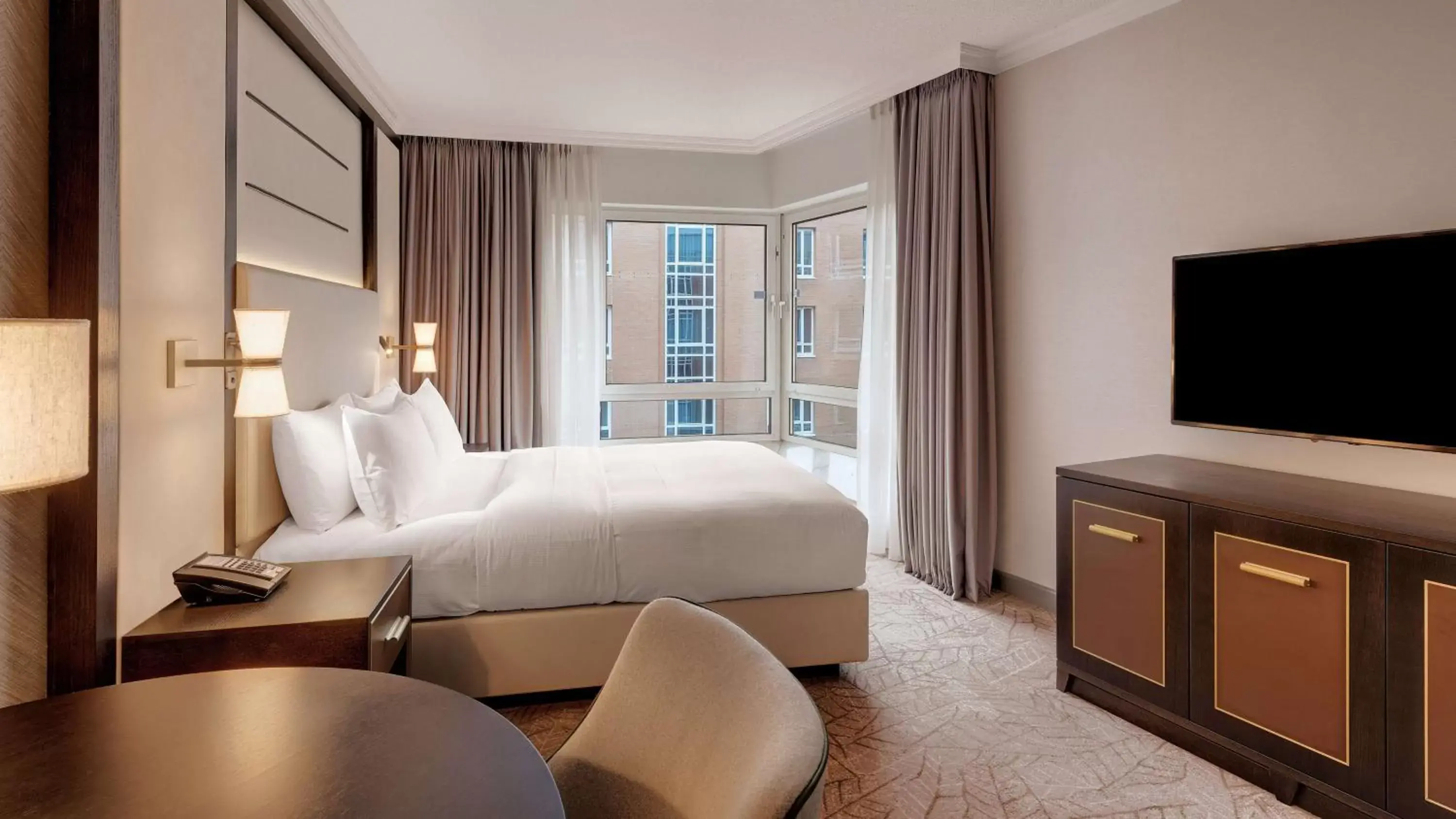 Bed in Hilton Munich City Bed in Hilton Munich City