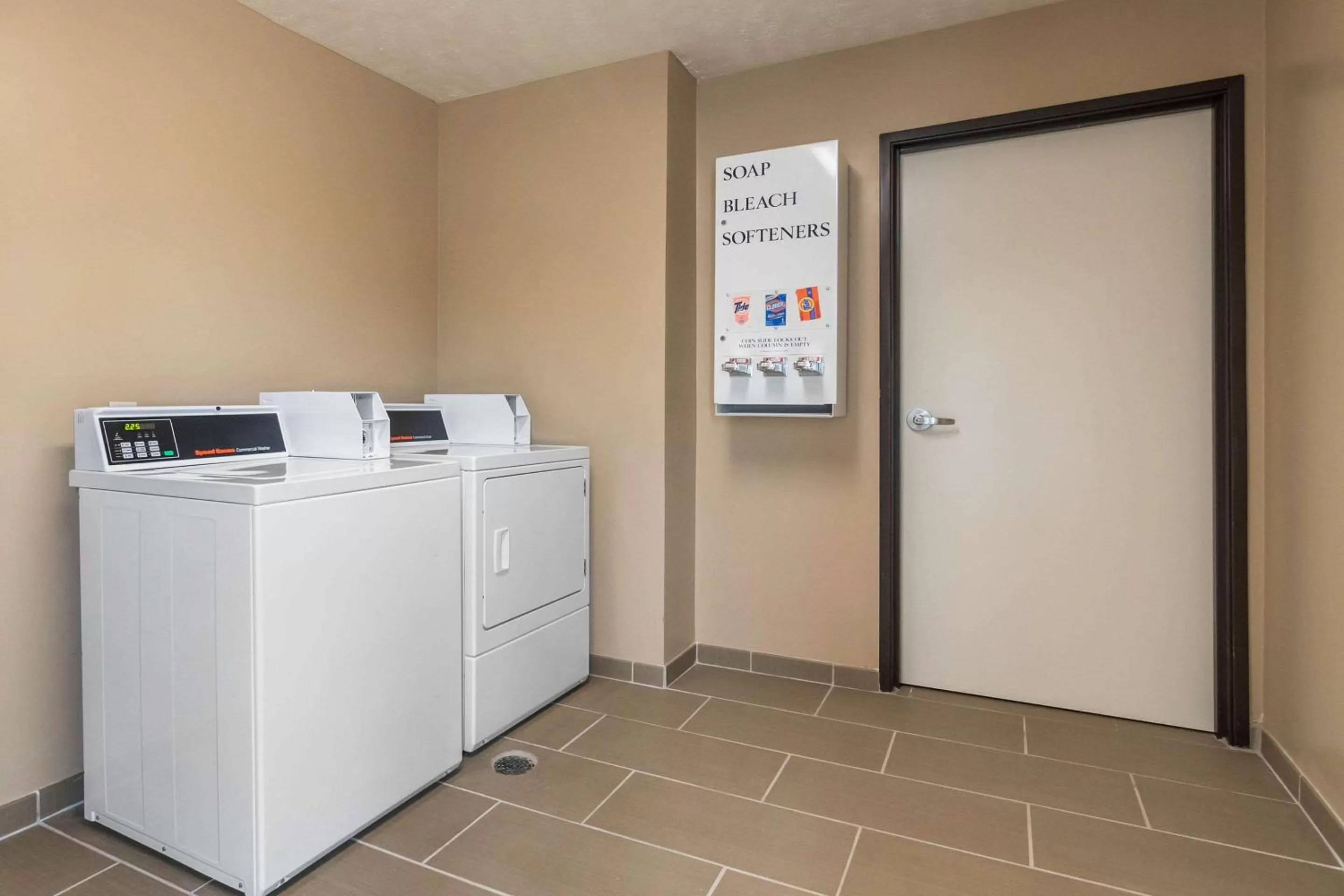 On site in Comfort Suites Speedway - Kansas City