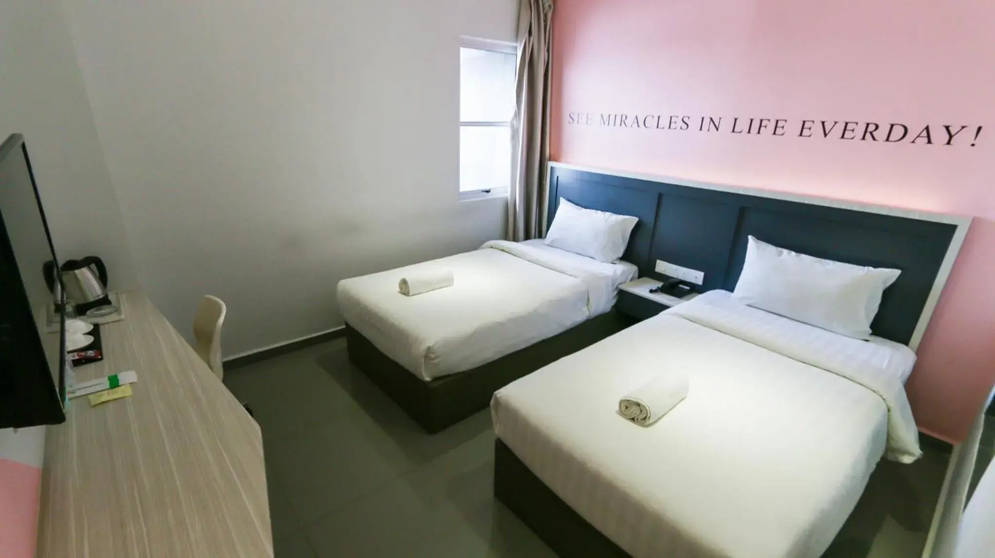Bed in Hotel 99 Kota Kemuning