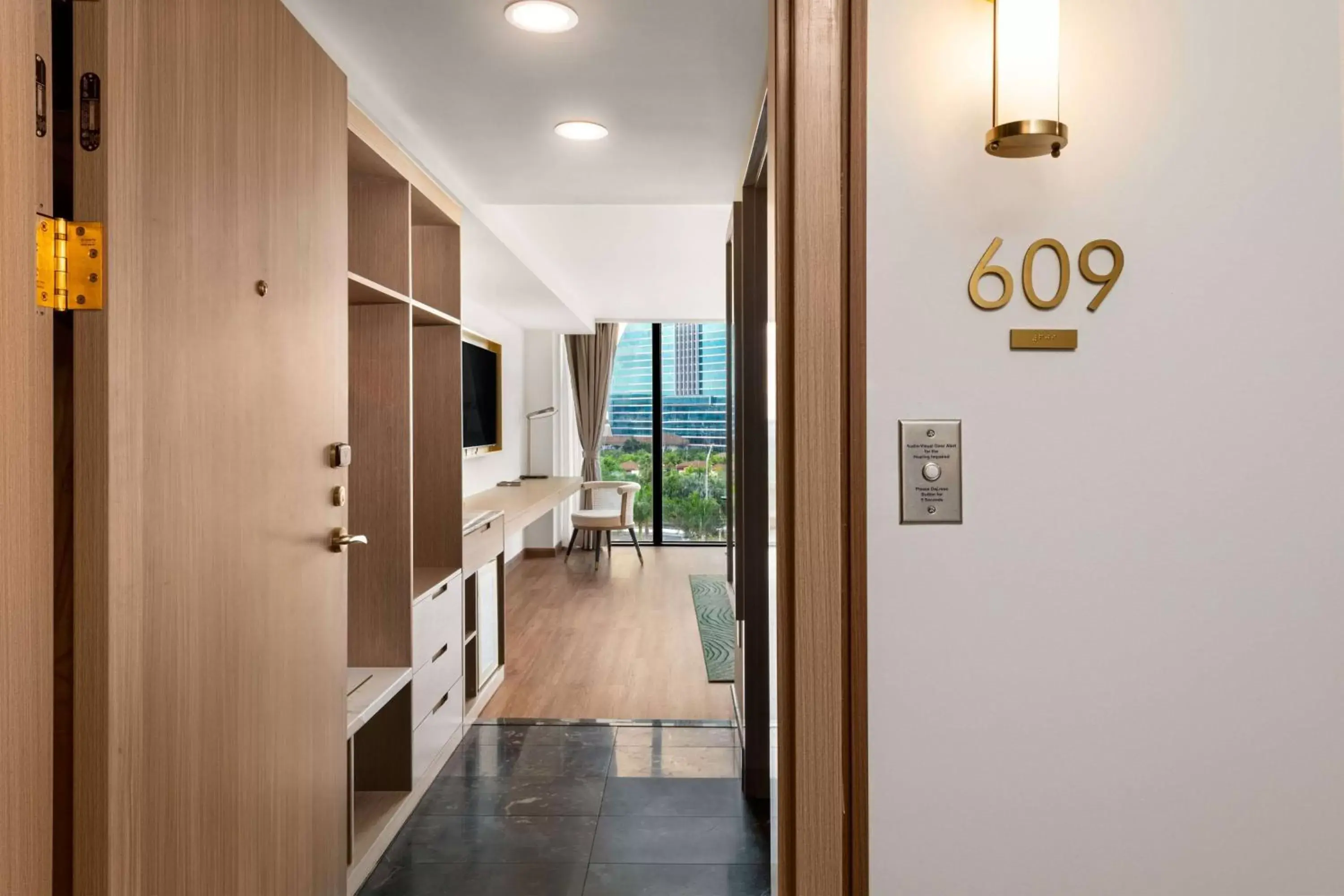 King Room - Hearing Impaired Access/Non-Smoking in Dolce by Wyndham Hollywood King Room - Hearing Impaired Access/Non-Smoking in Dolce by Wyndham Hollywood