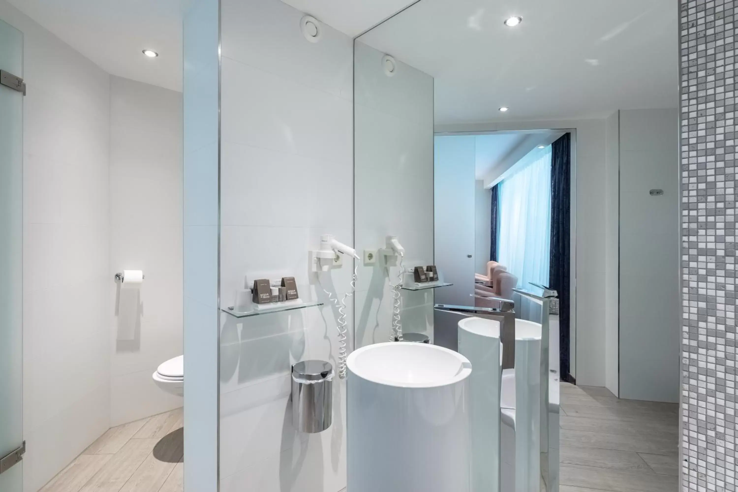 Bathroom in Van der Valk Hotel Wieringermeer