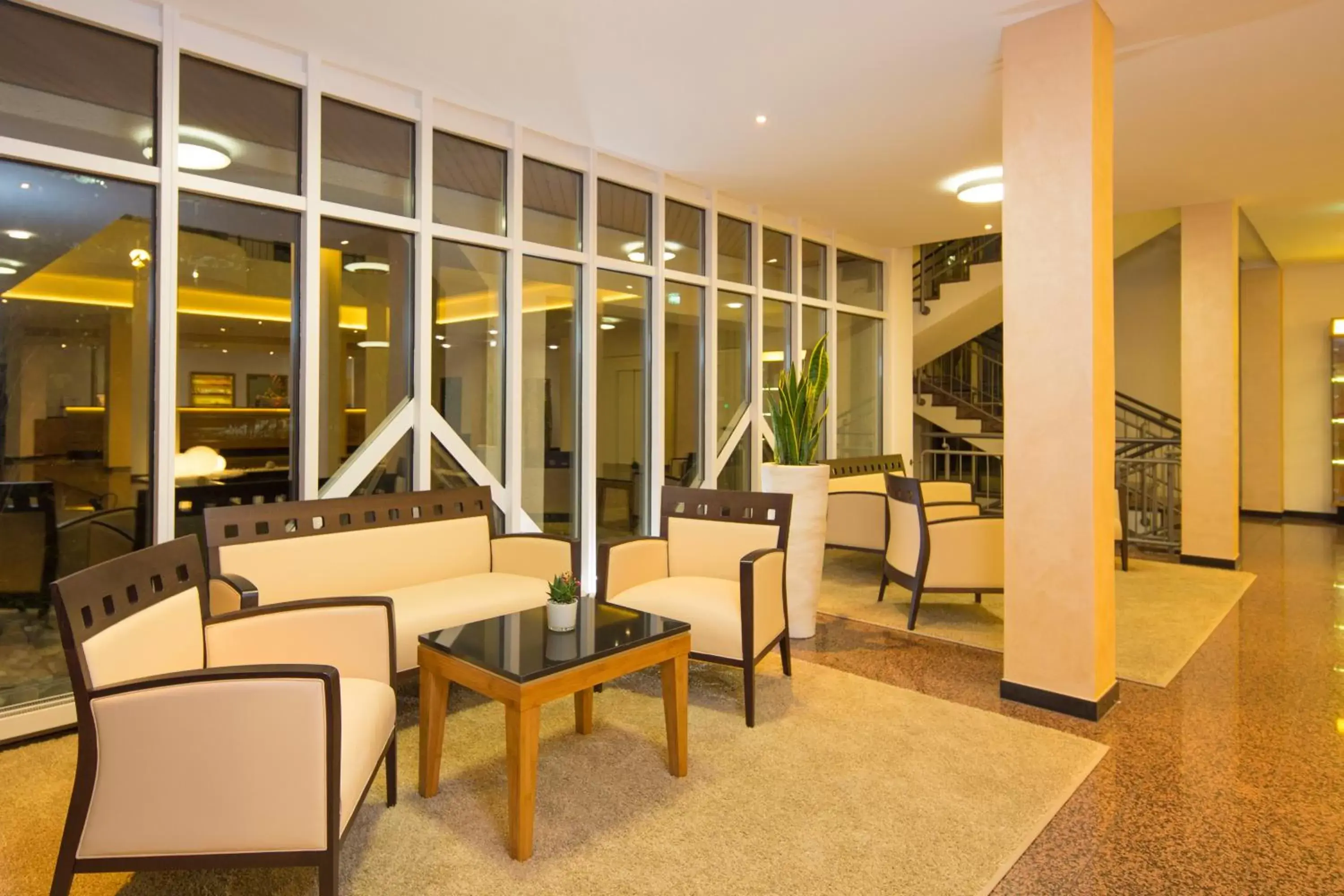 Lobby or reception, Lobby/Reception in Best Western Plus Hotel Am Schlossberg