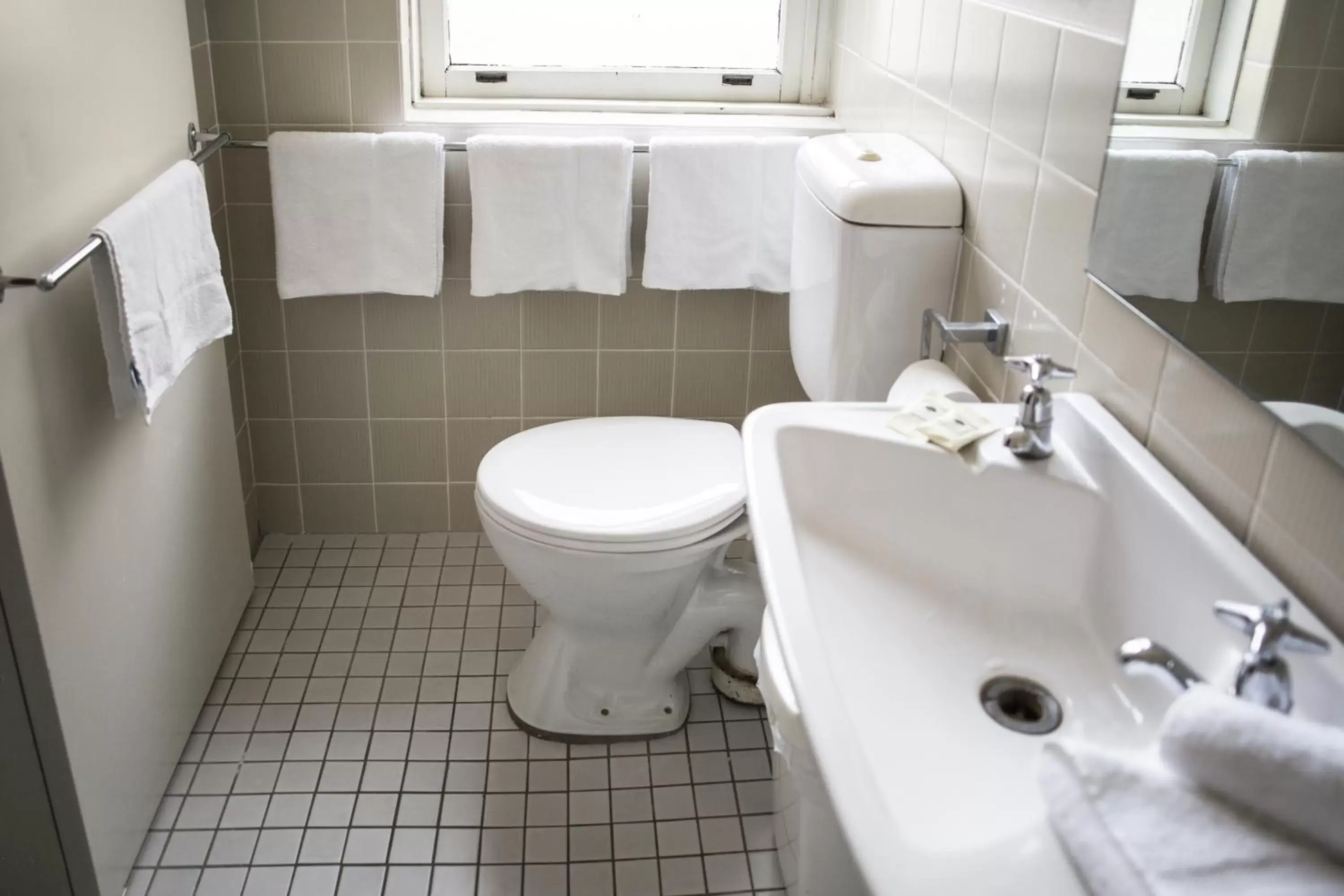 Bathroom in Hornsby Inn