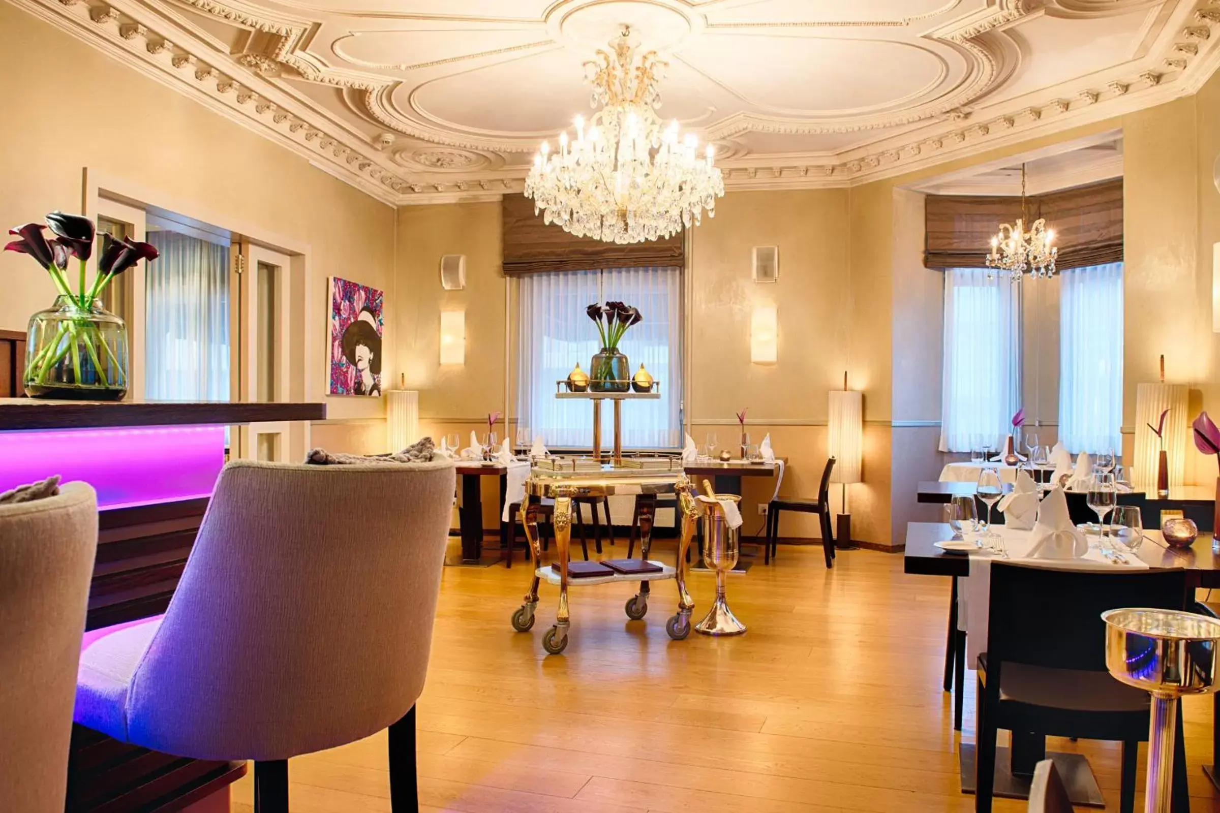 Restaurant/Places to Eat in Alden Suite Hotel Splügenschloss Zurich