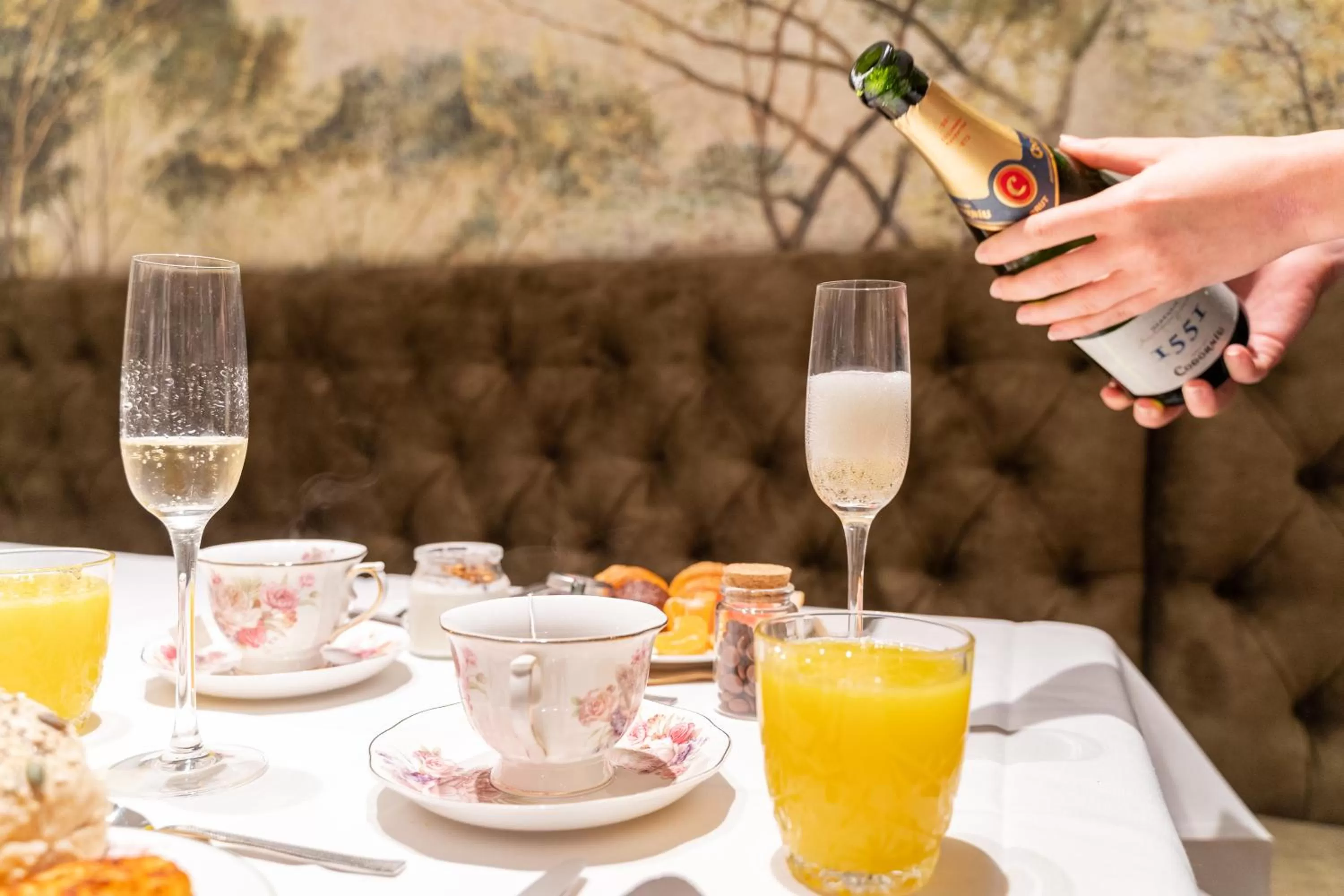 Breakfast in Grand Hotel Normandy by CW Hotel Collection