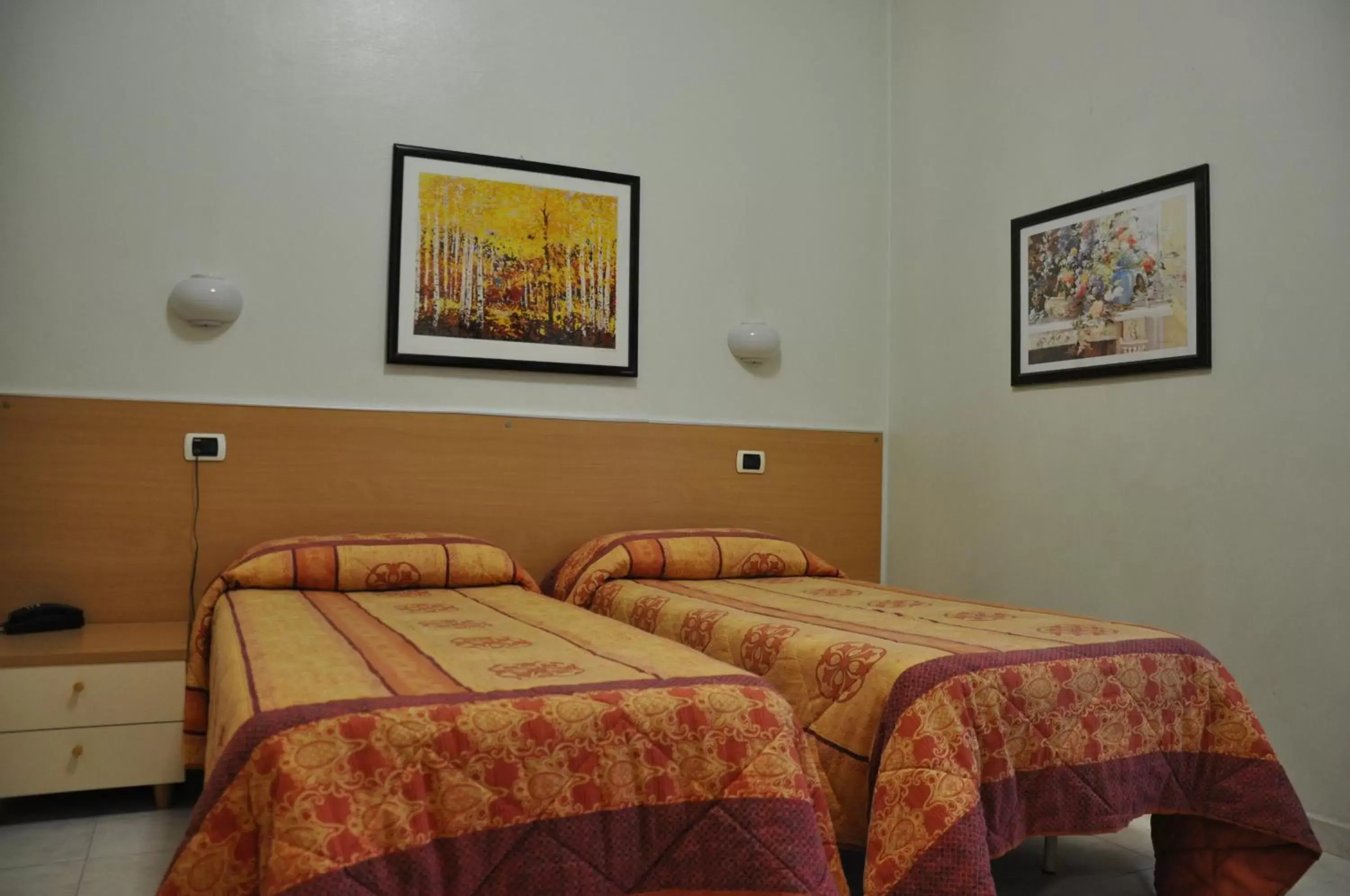 Bedroom, Bed in Hotel Villa Robinia