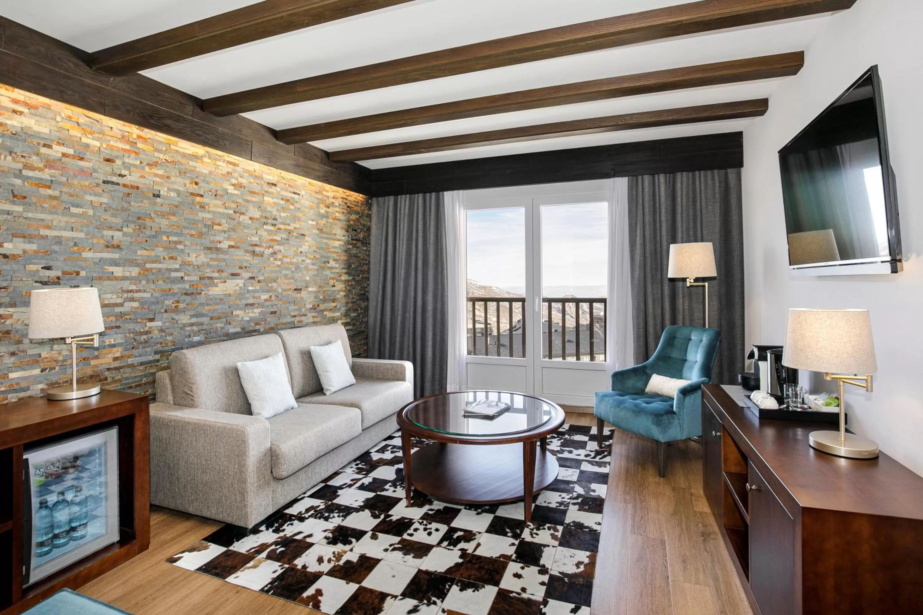 TV and multimedia in Melia Sierra Nevada