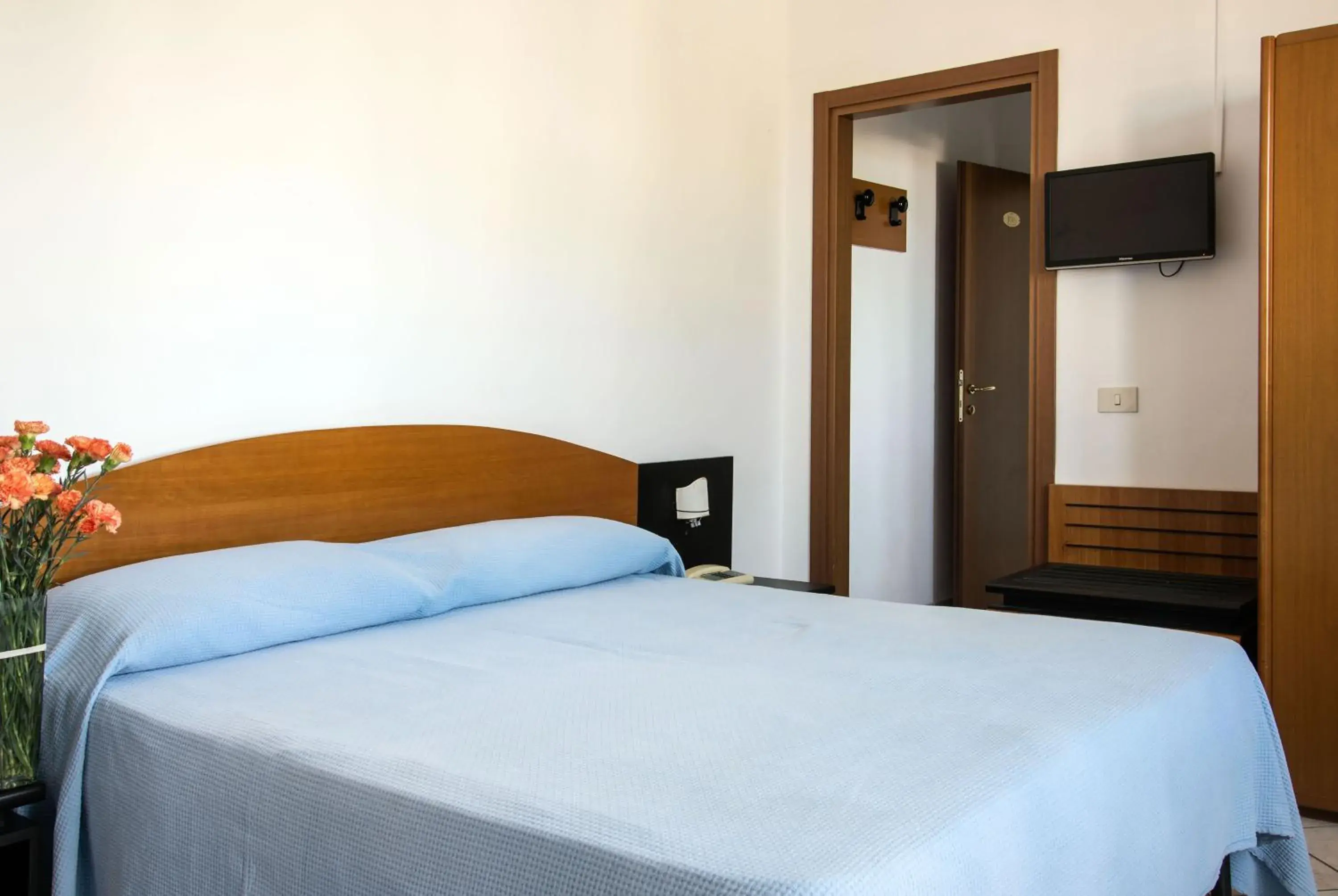 Photo of the whole room, Bed in Hotel Internazionale