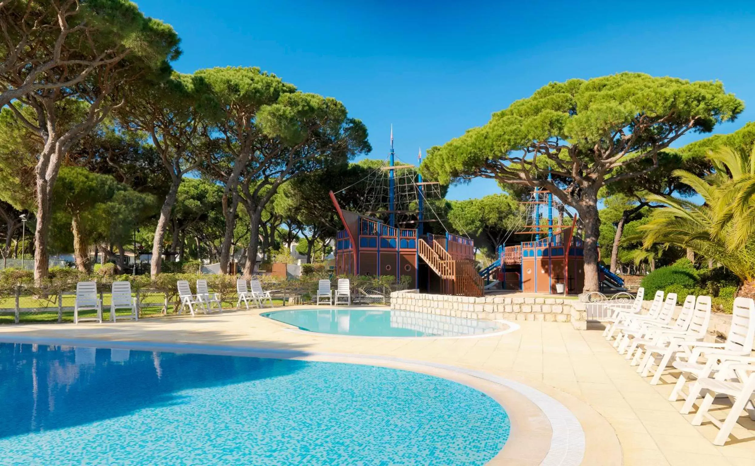 Swimming Pool in Pine Cliffs Village & Suites