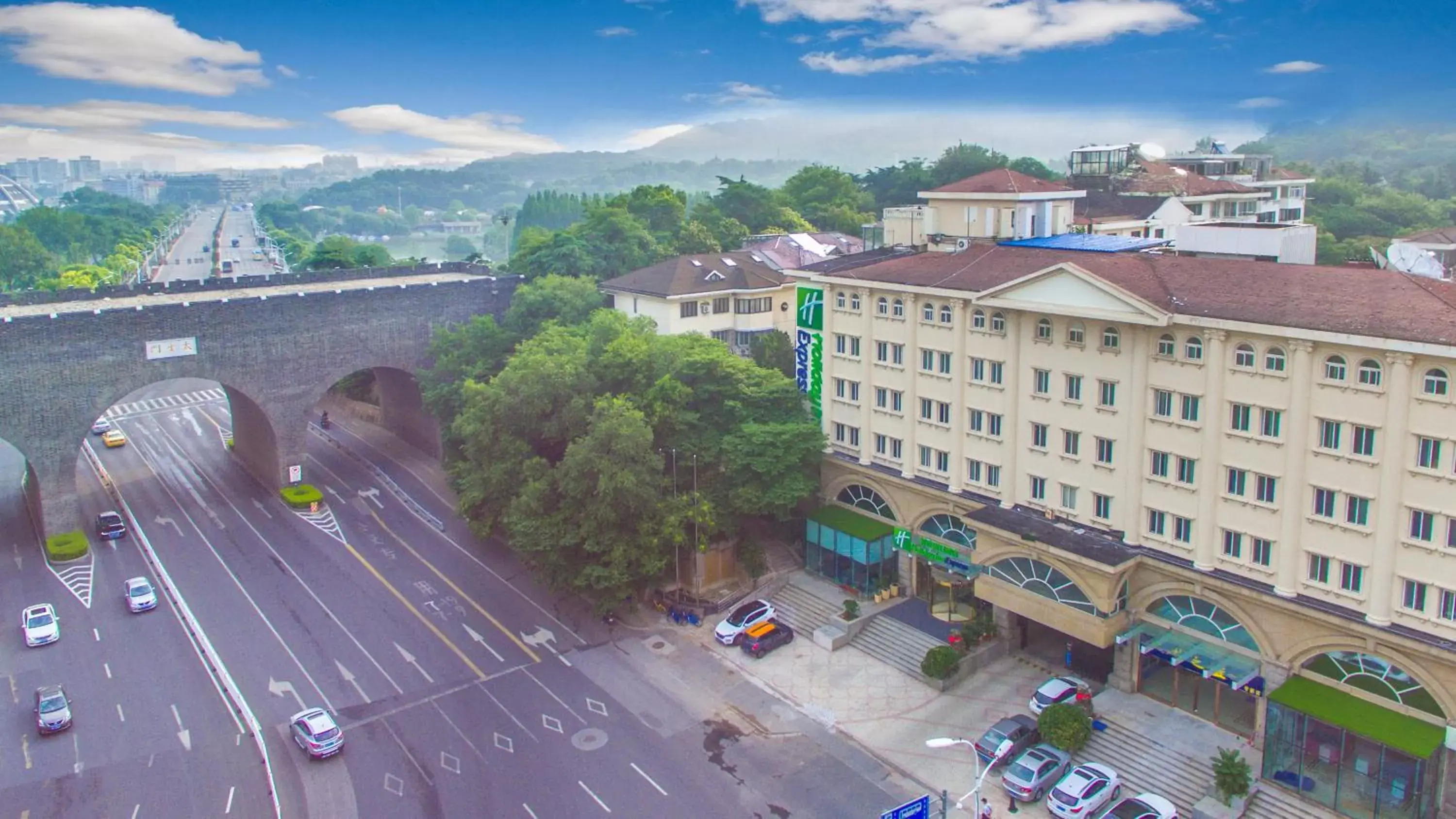 Property building, Nearby Landmark in Holiday Inn Express Nanjing Xuanwu Lake, an IHG Hotel